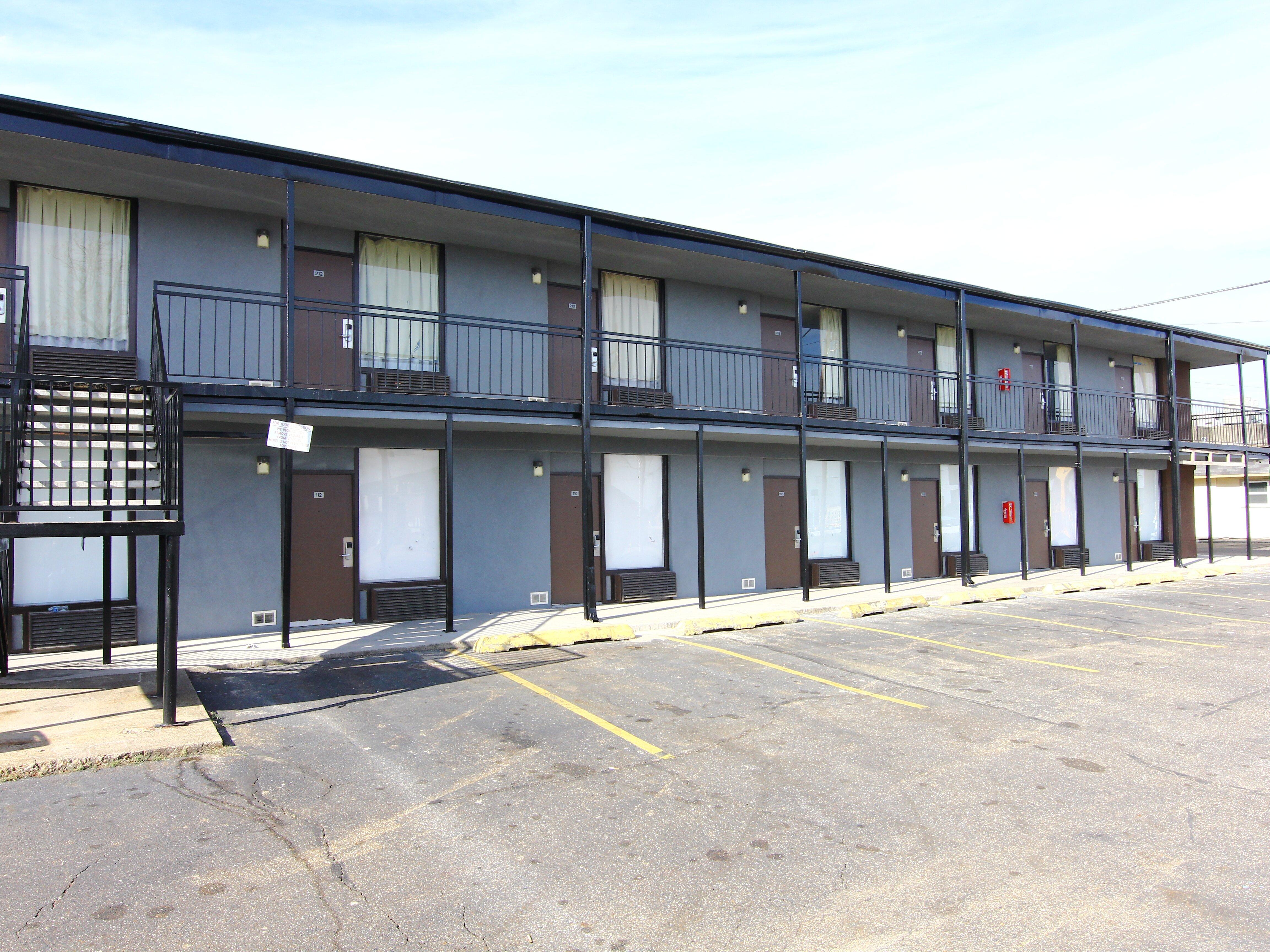 Hotel Comfort Stay by OYO Texarkana East, AR I-30