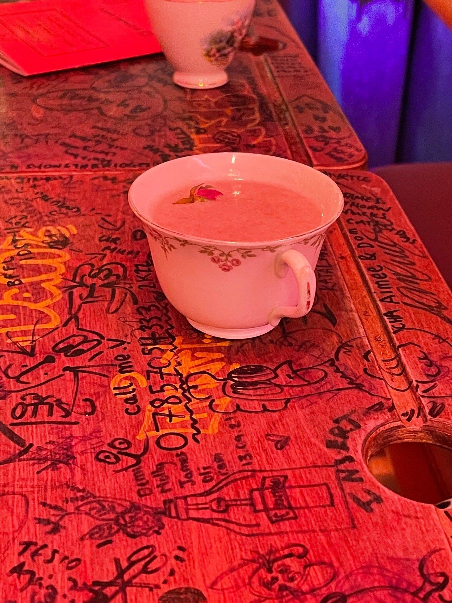 Simmons Bar | Brick Lane