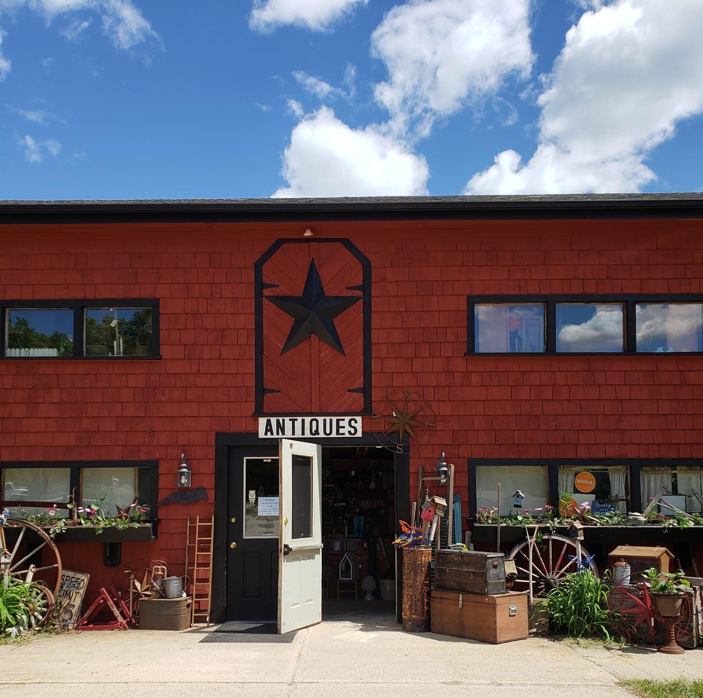 Photo by JulesAntiquesRI