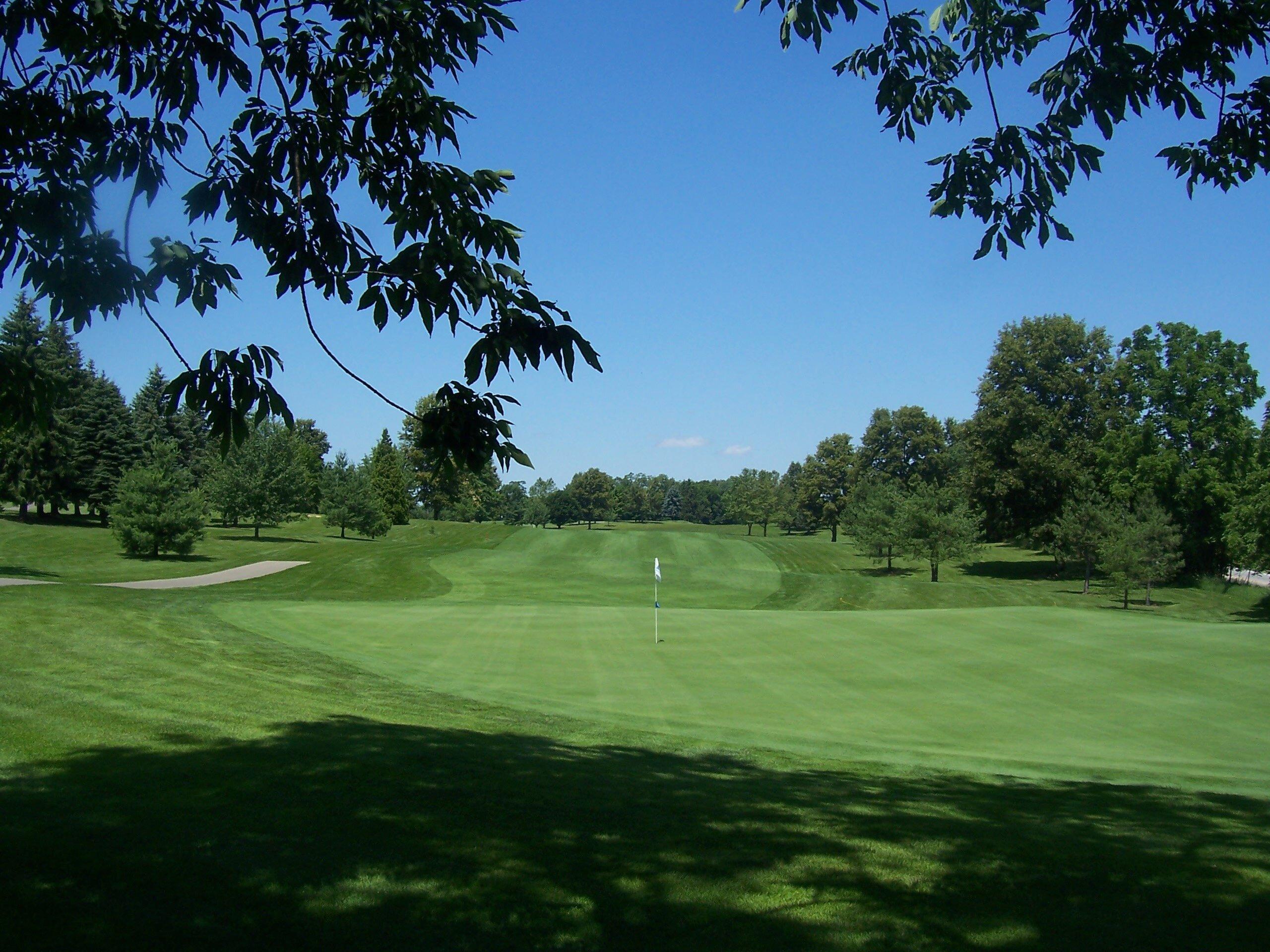 Ridge Top Golf Course