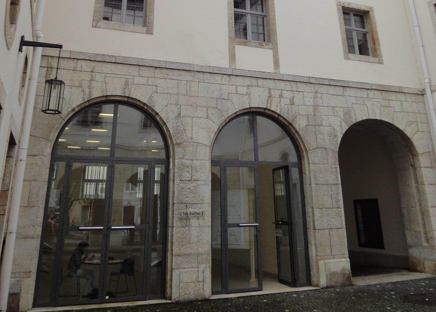 Espace D'art Contemporain - Les Halles