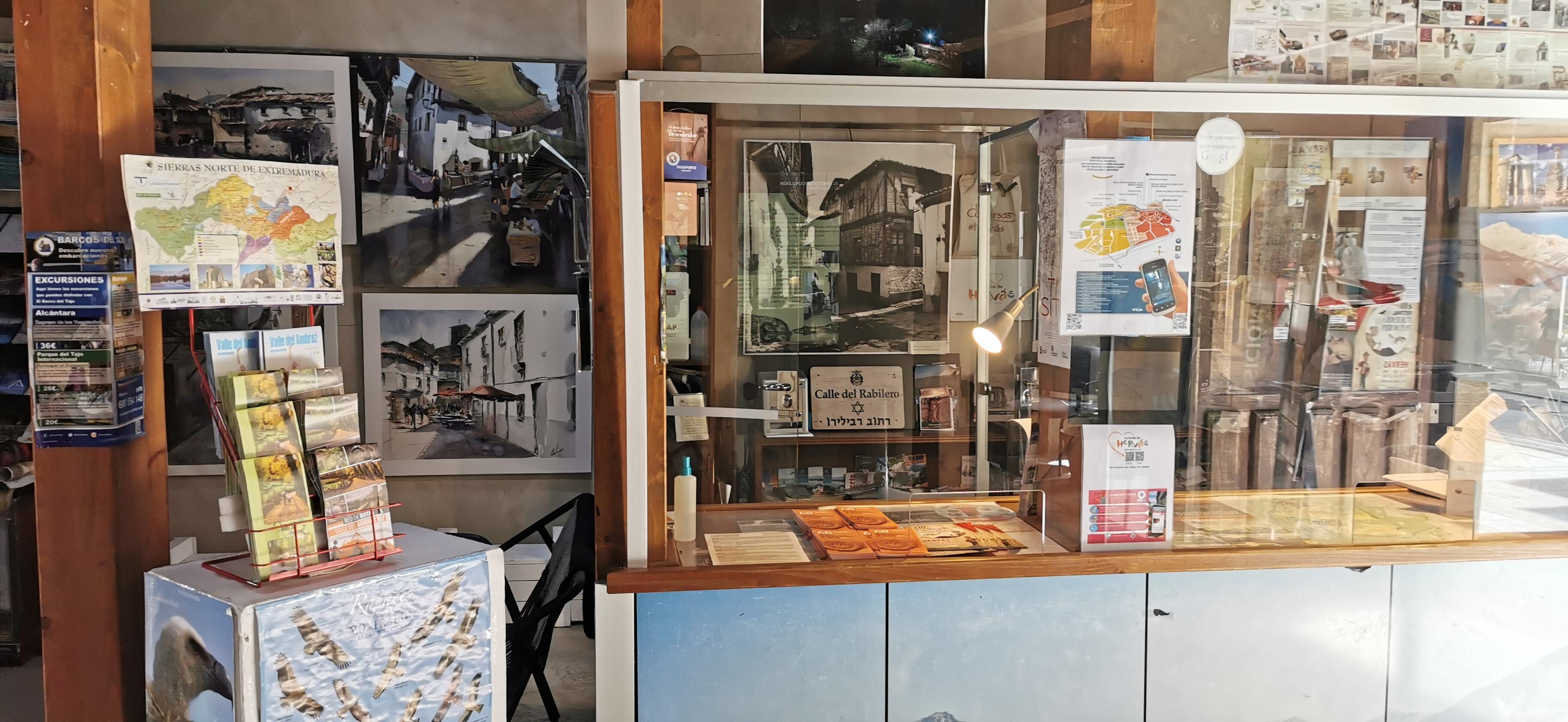 Oficina De Turismo De Hervás.