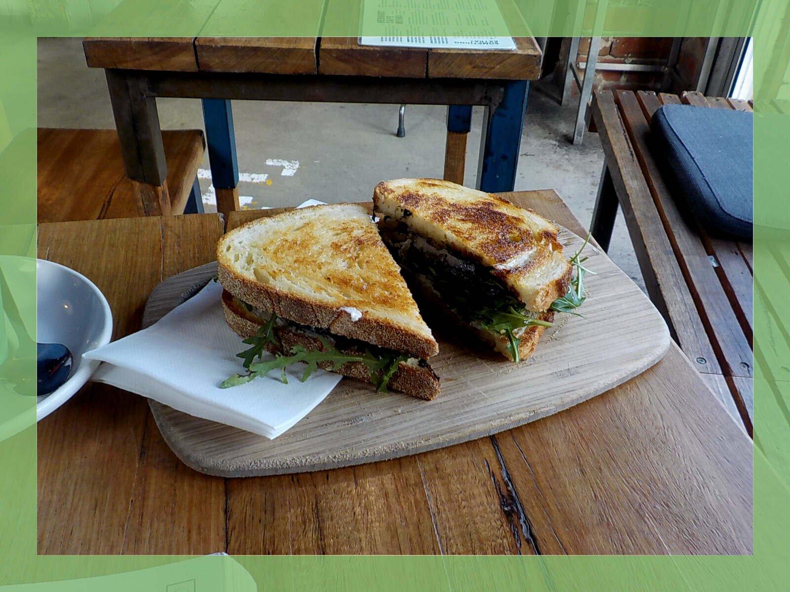 Photo by platypus150