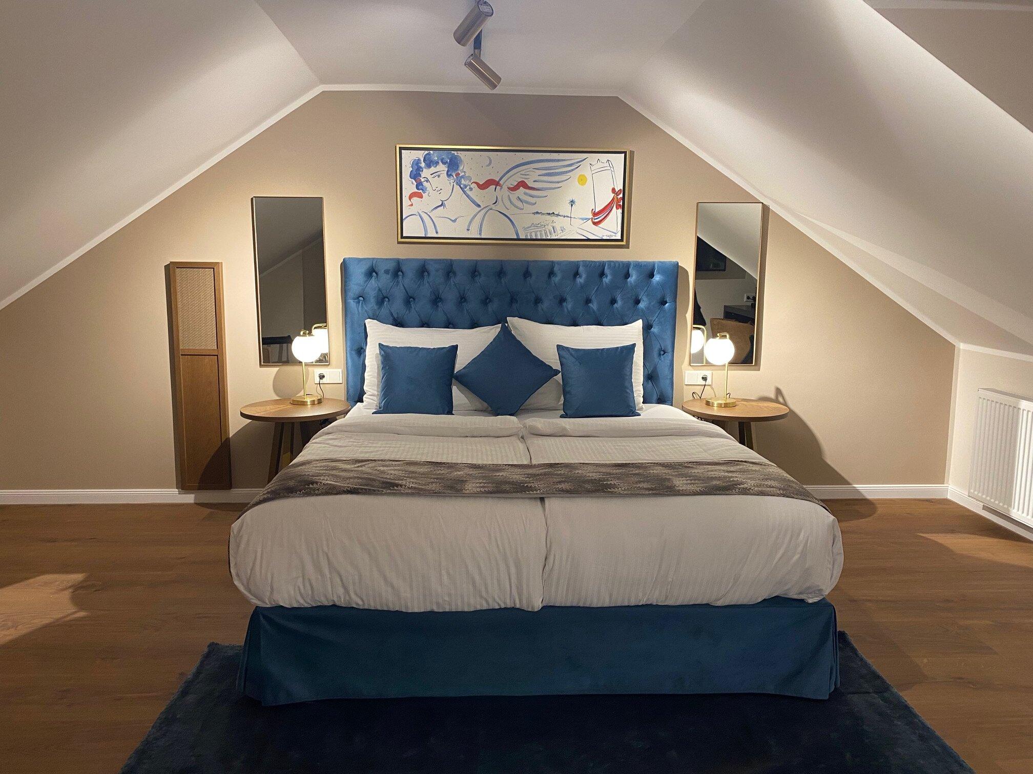 Delphi Hotel & Restaurant