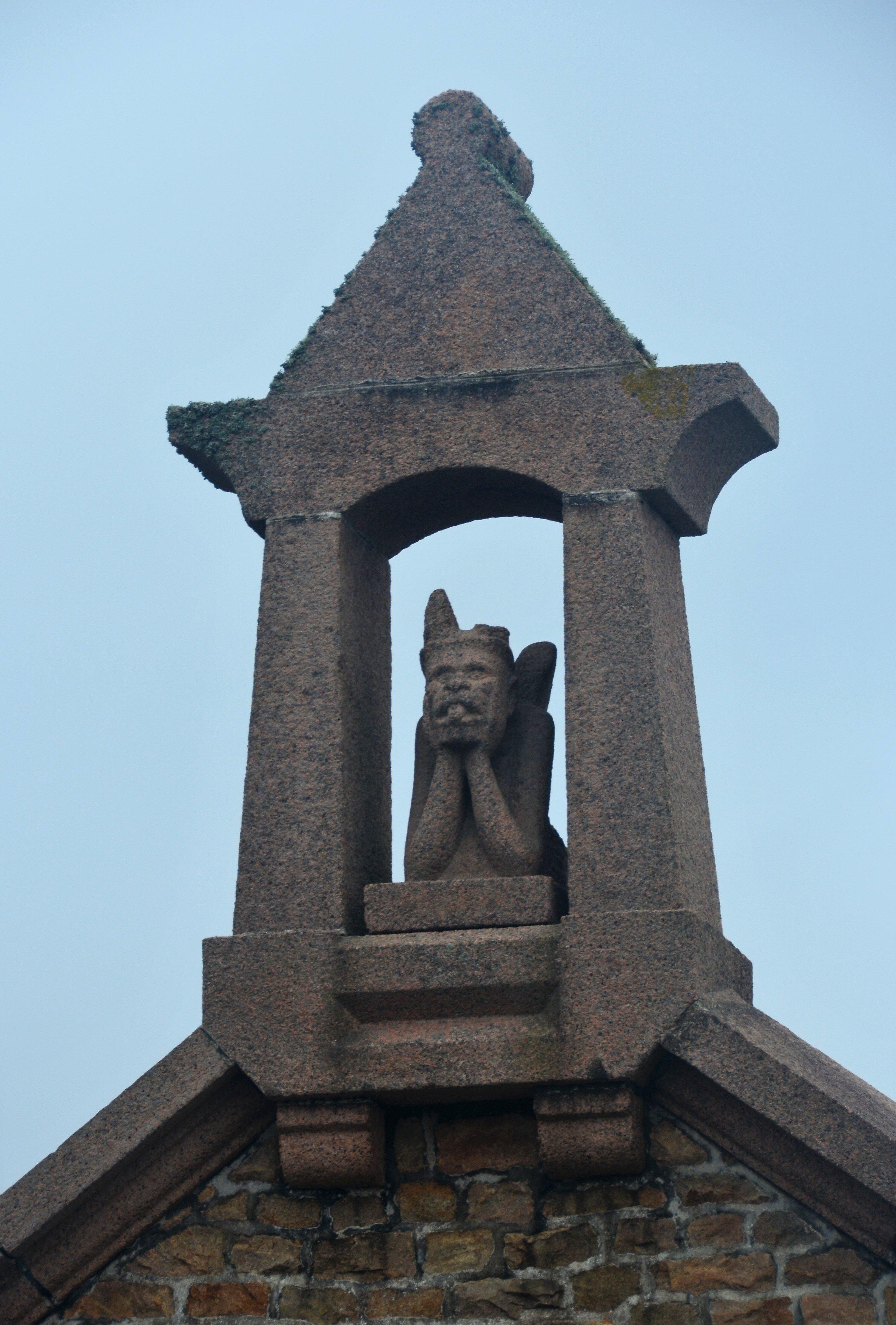 La Chapelle Du Diable