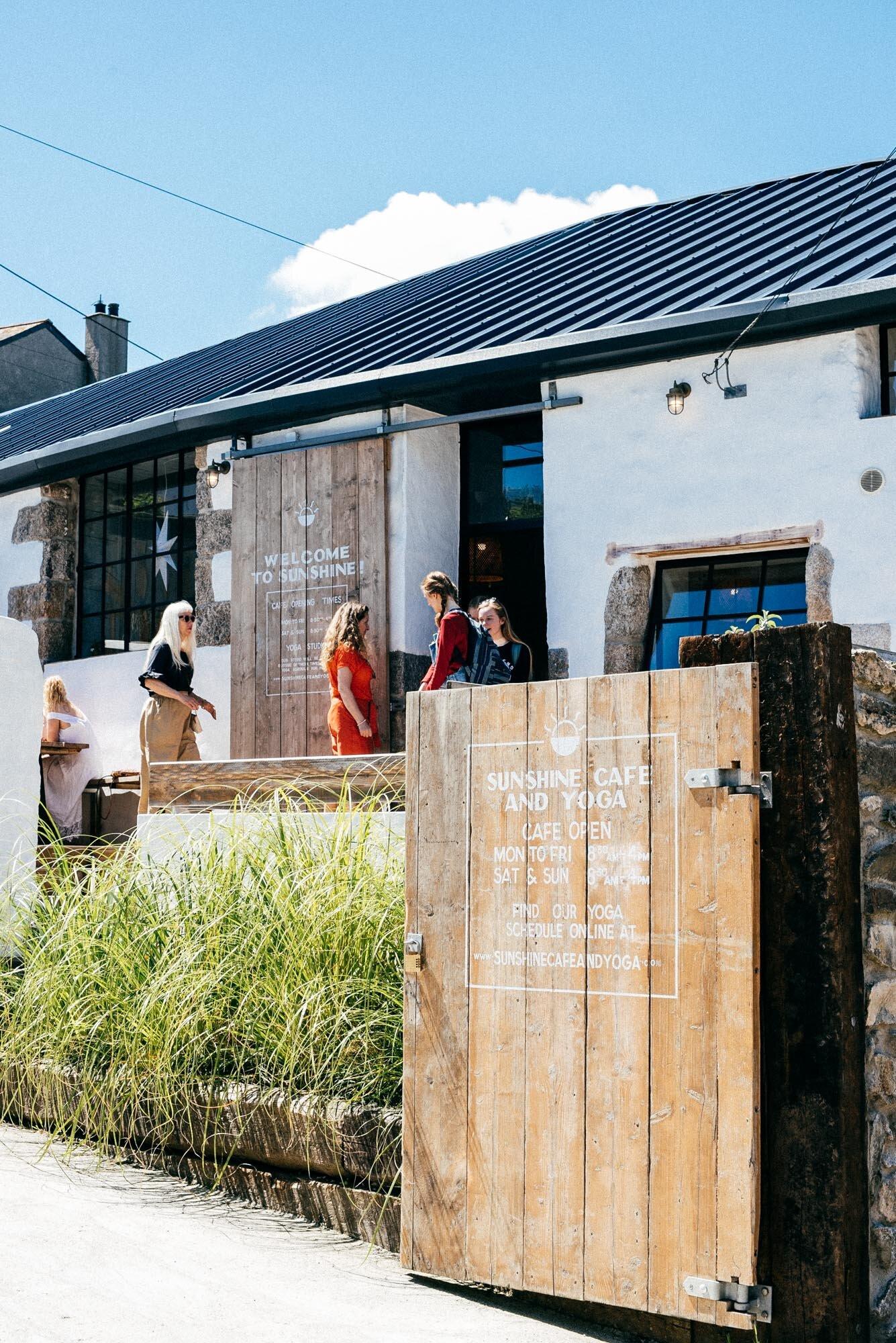 Sunshine Cafe & Yoga