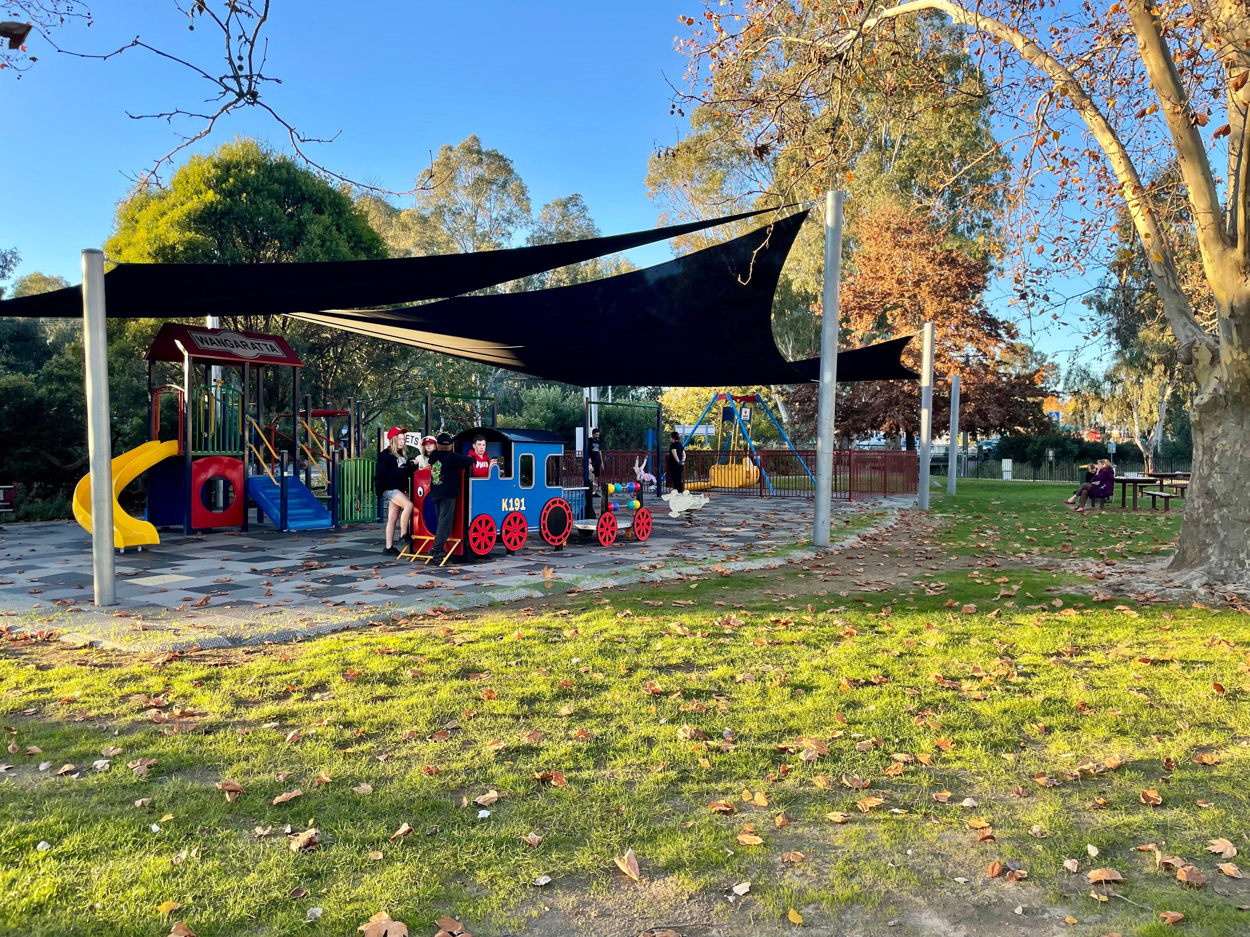 Wangaratta Lions Park - Batchelors Green Park