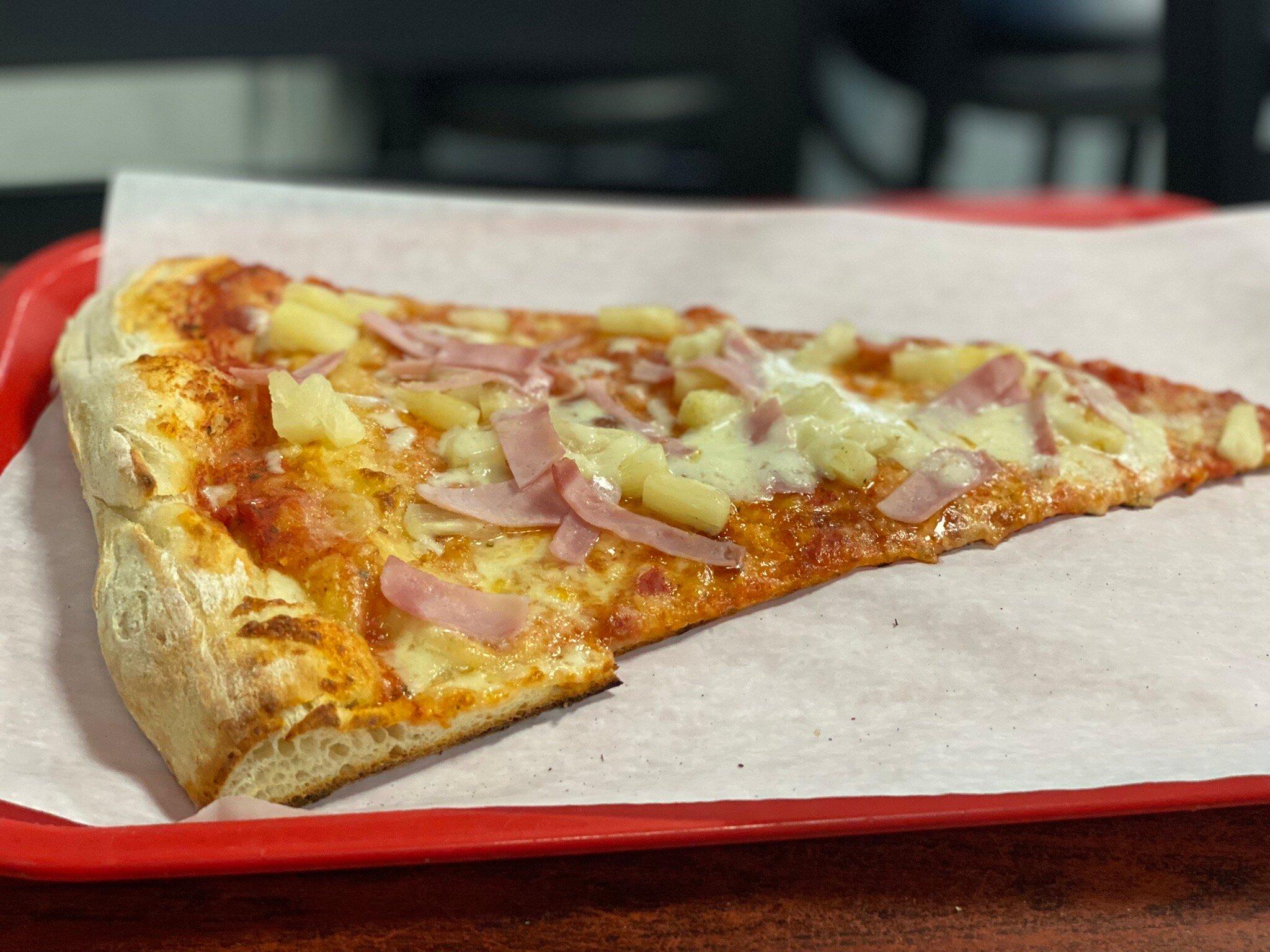 Gina's Pizzeria