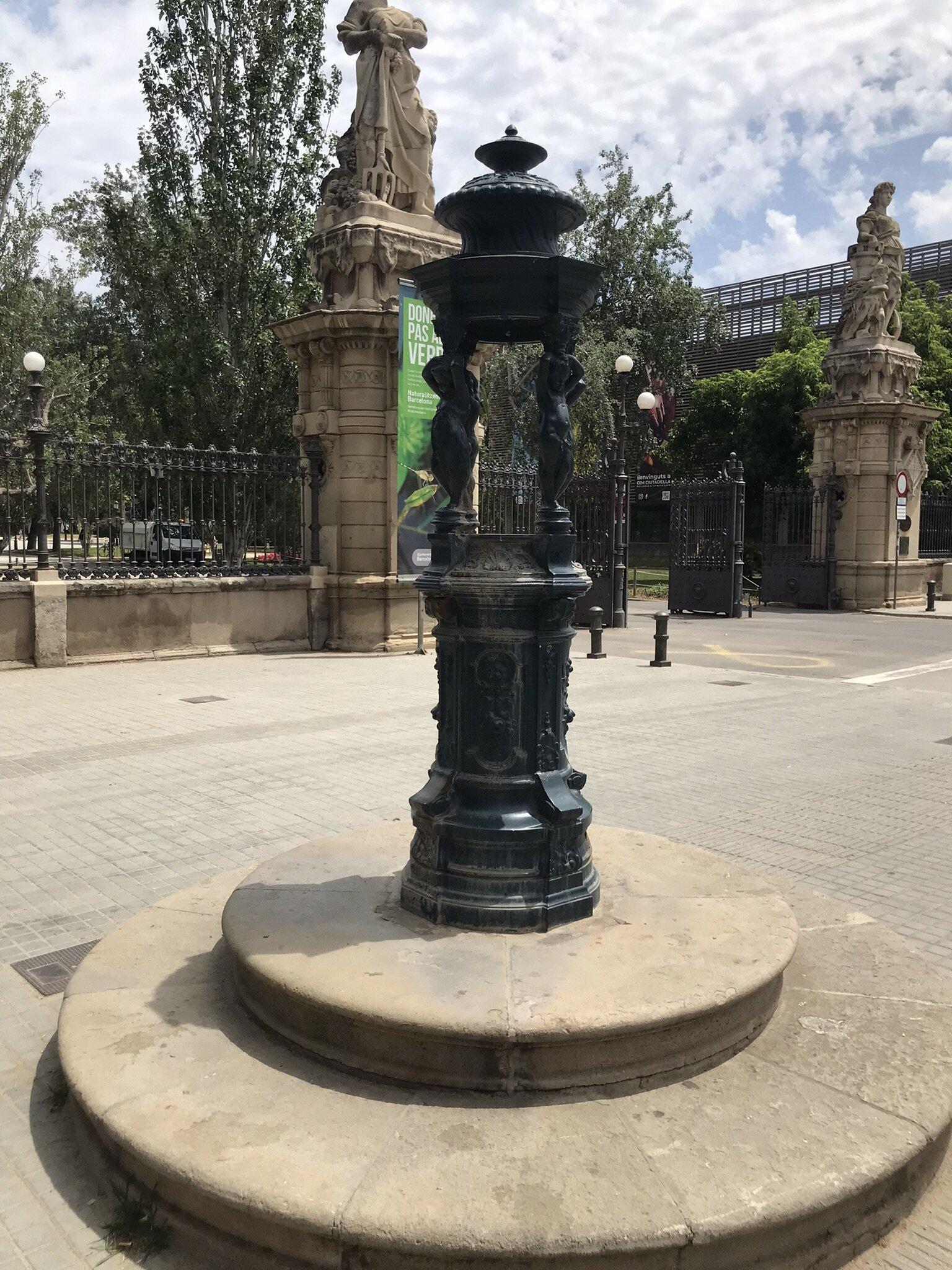 Fuente Wallace - Paseo Picasso