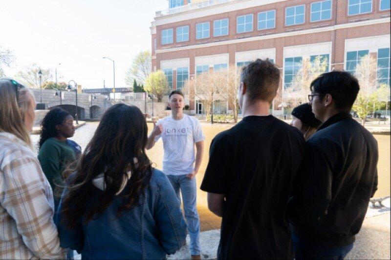 Junket: Nashville Tours and Premium Experiences