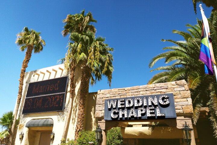Viva Las Vegas Wedding Chapel