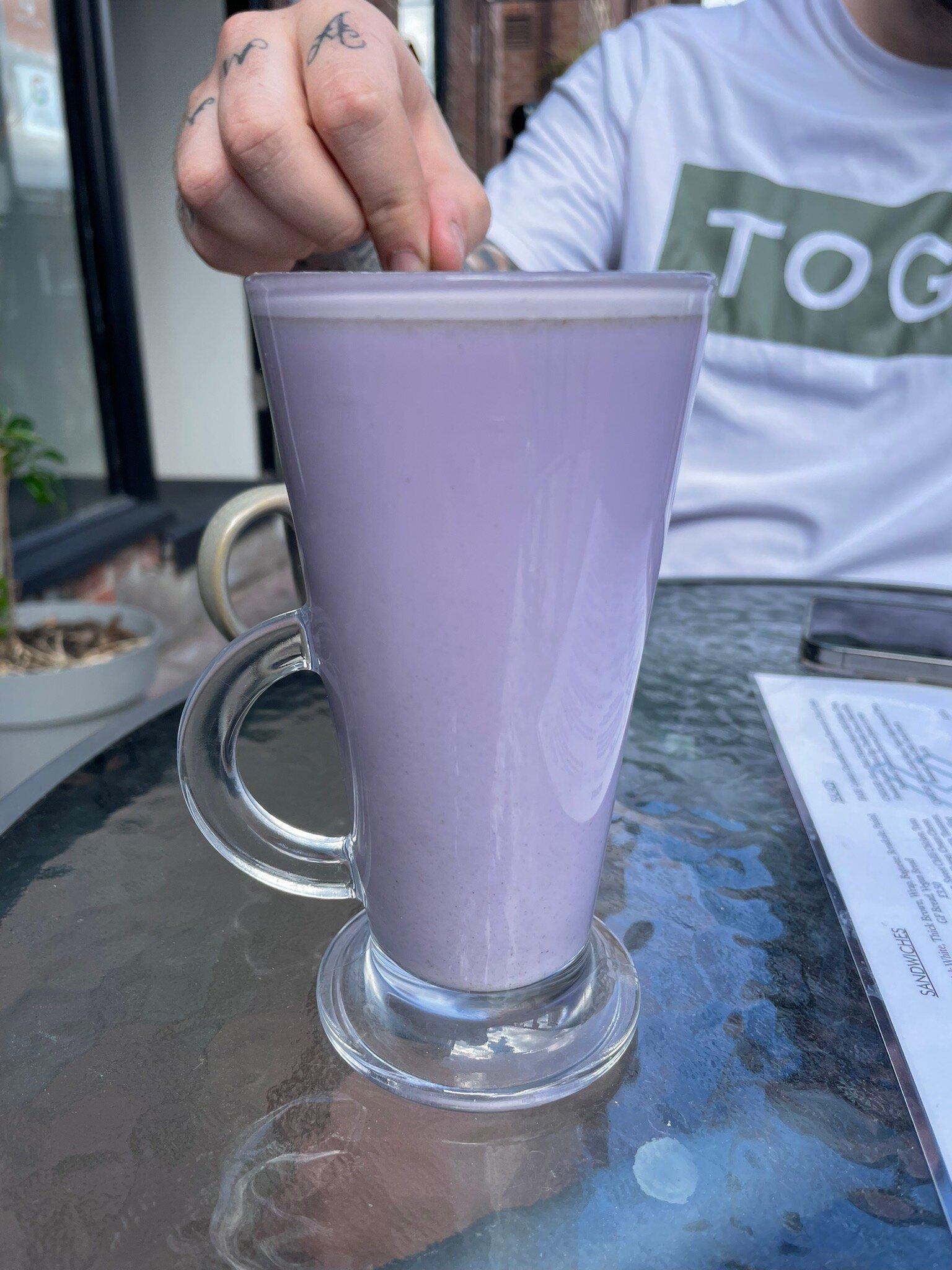 Kinzo Coffee Bar & Lounge