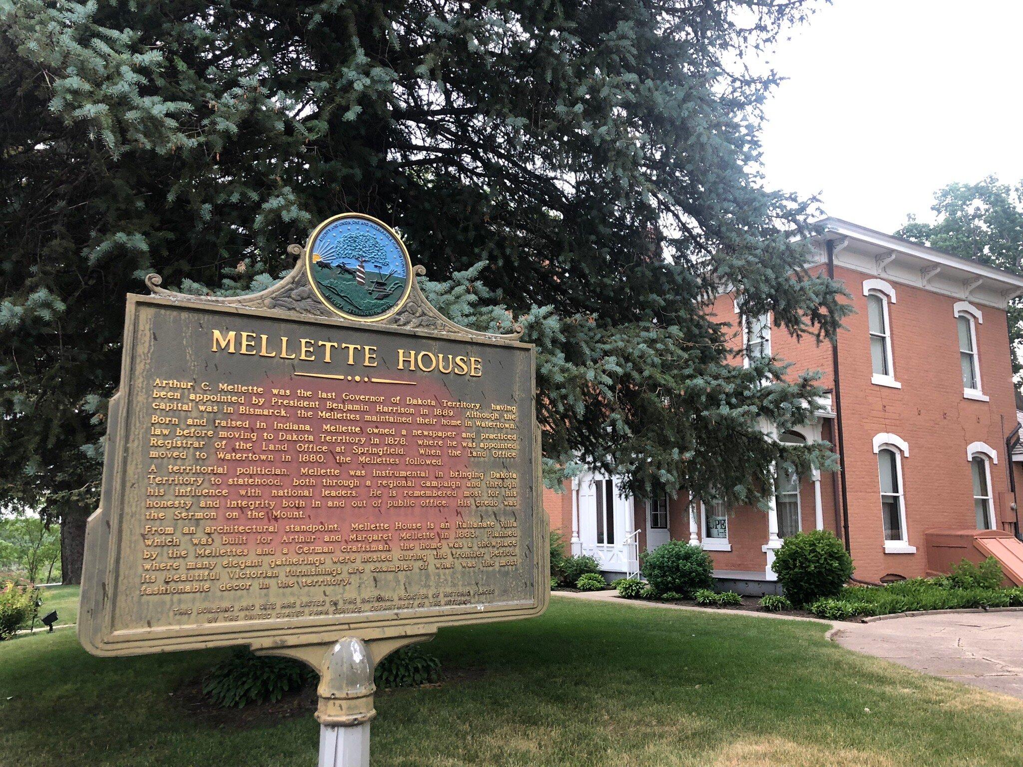 Mellette House