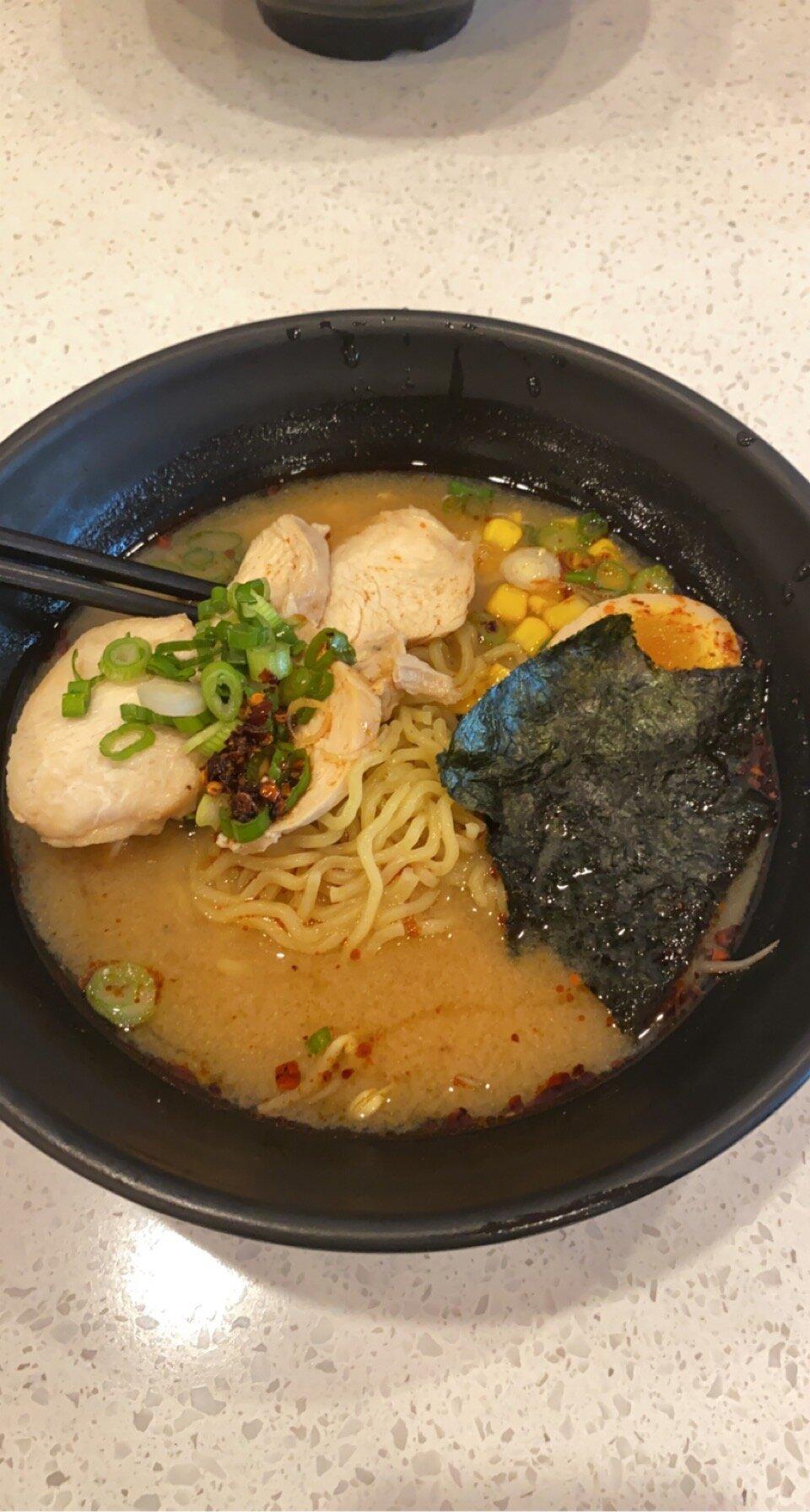 Mama Ramen