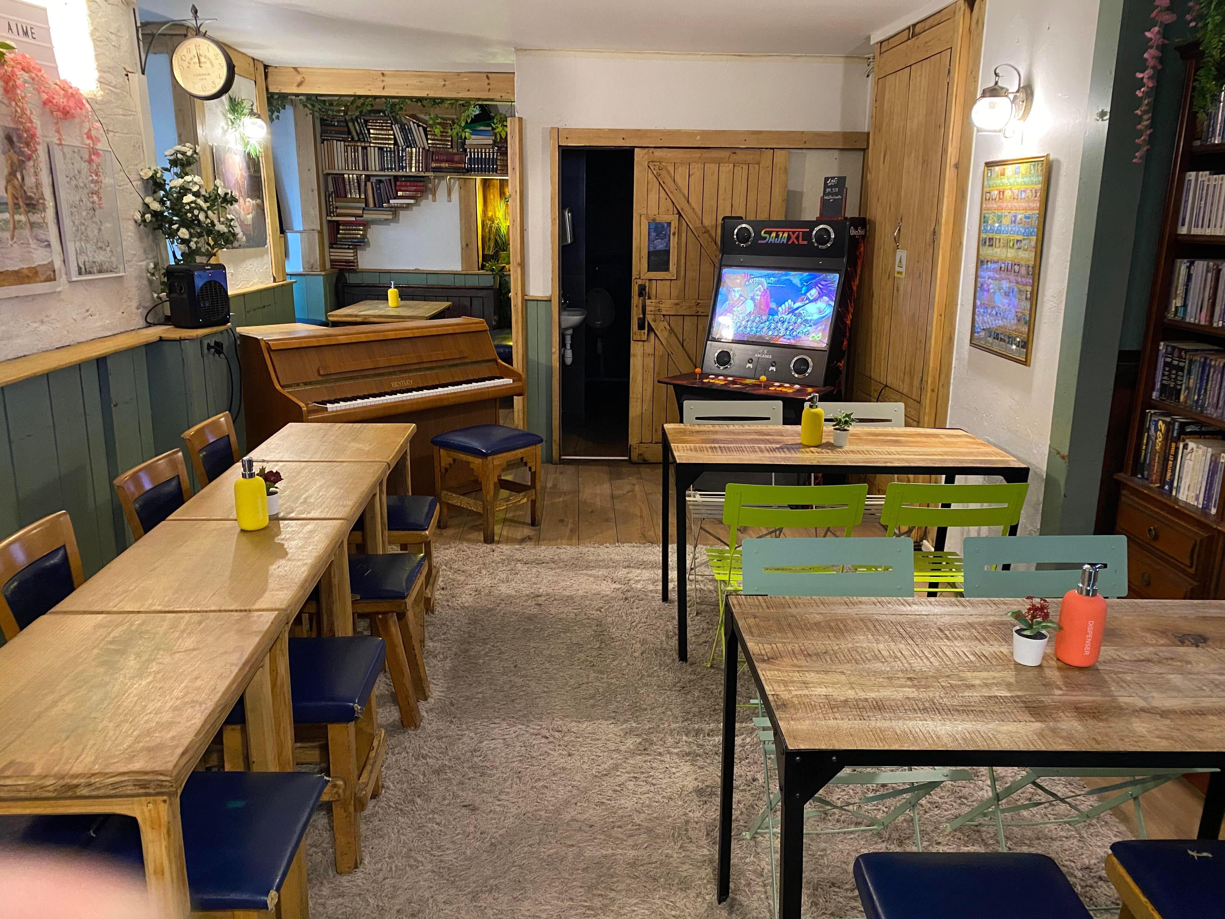 The Oakenshield Tavern