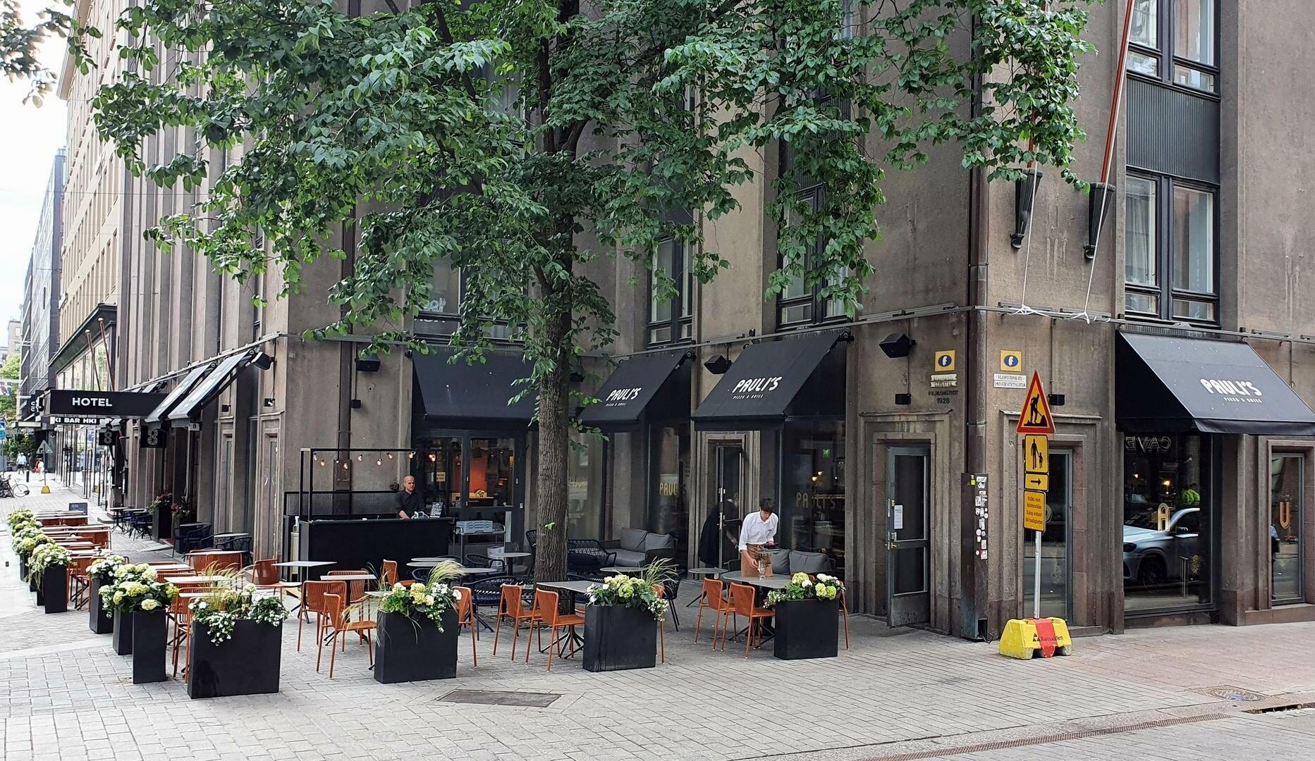 Pauli's Pizza & Grill