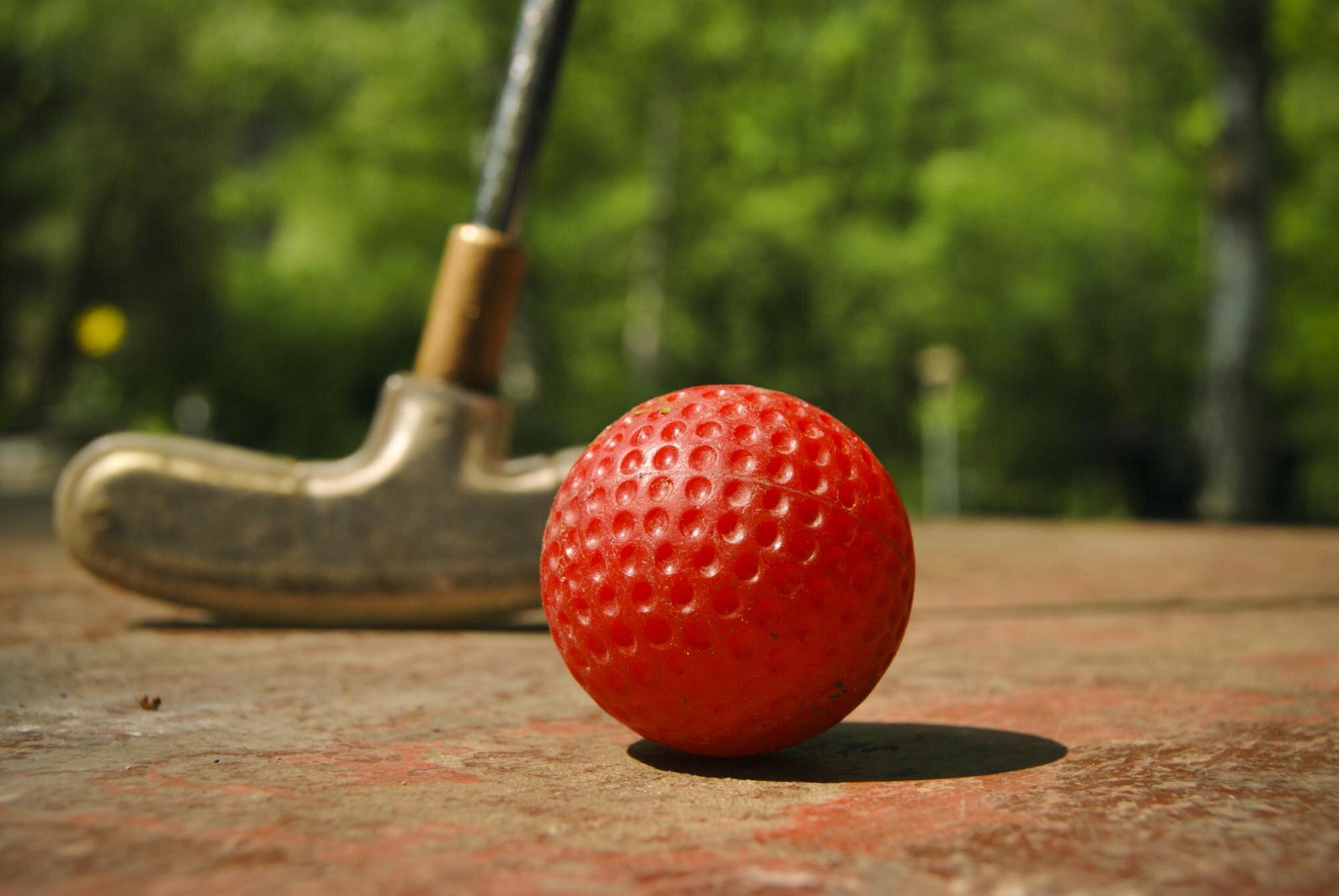 Piscine & Minigolf D'Aigle