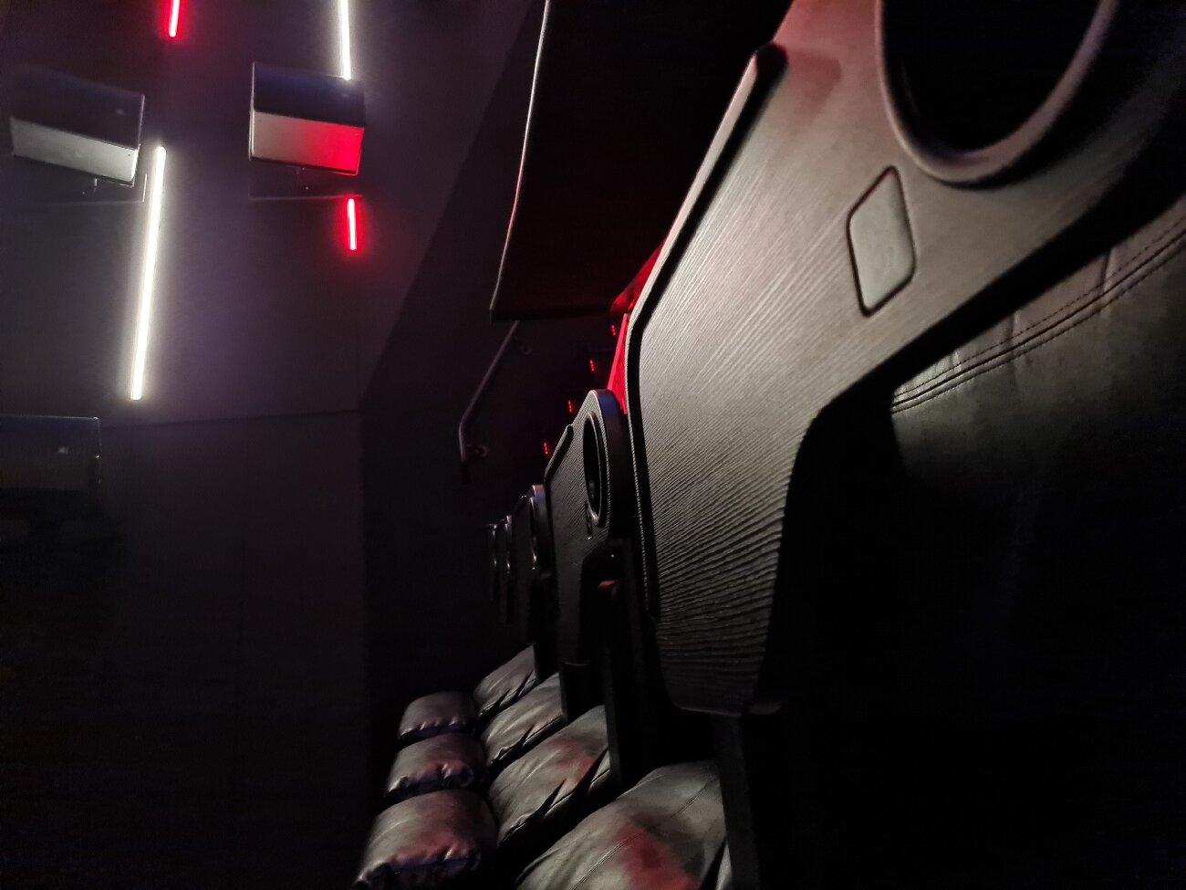 Universal Visa Lounge