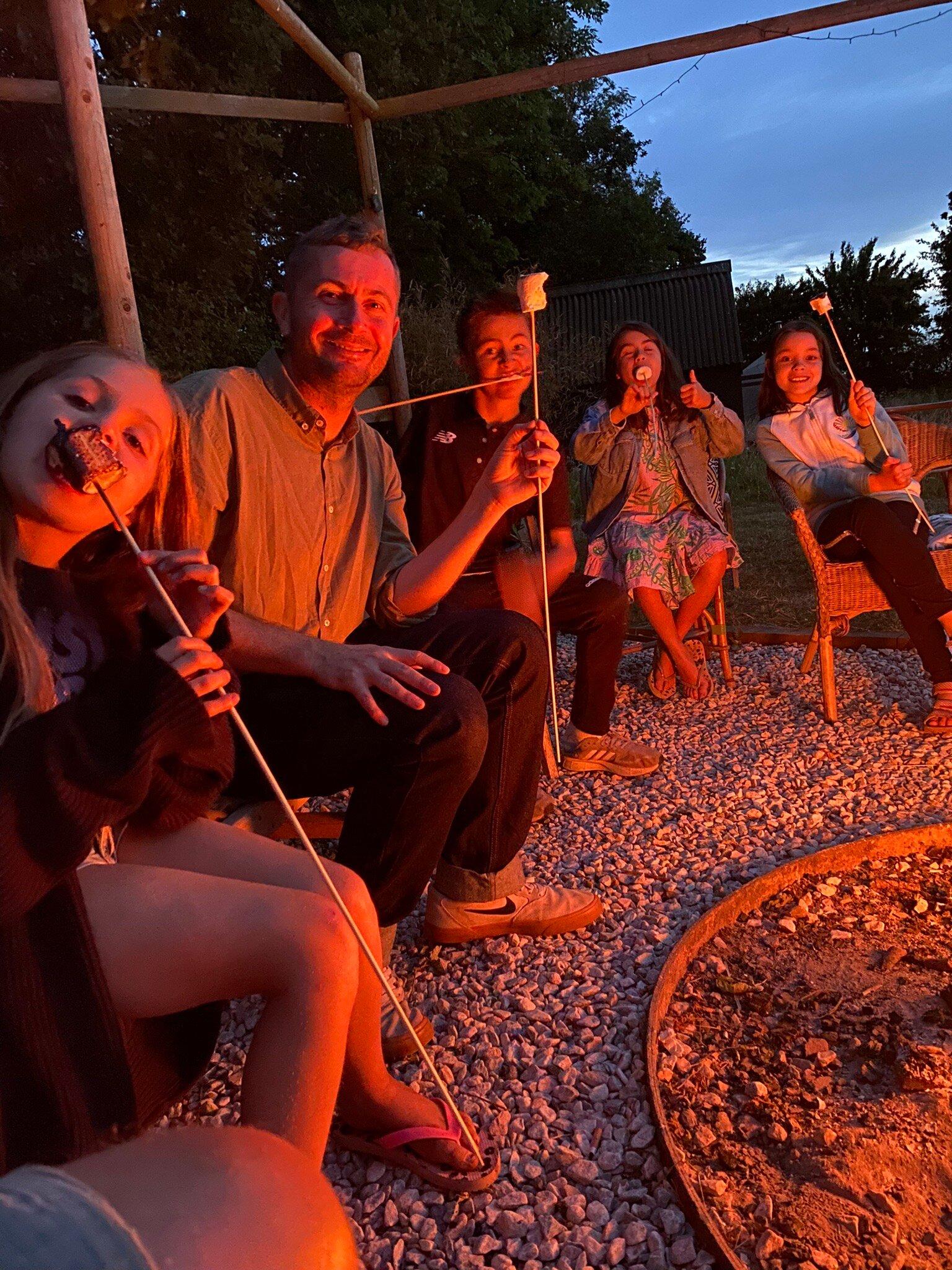 The Firepit Camp Pizza