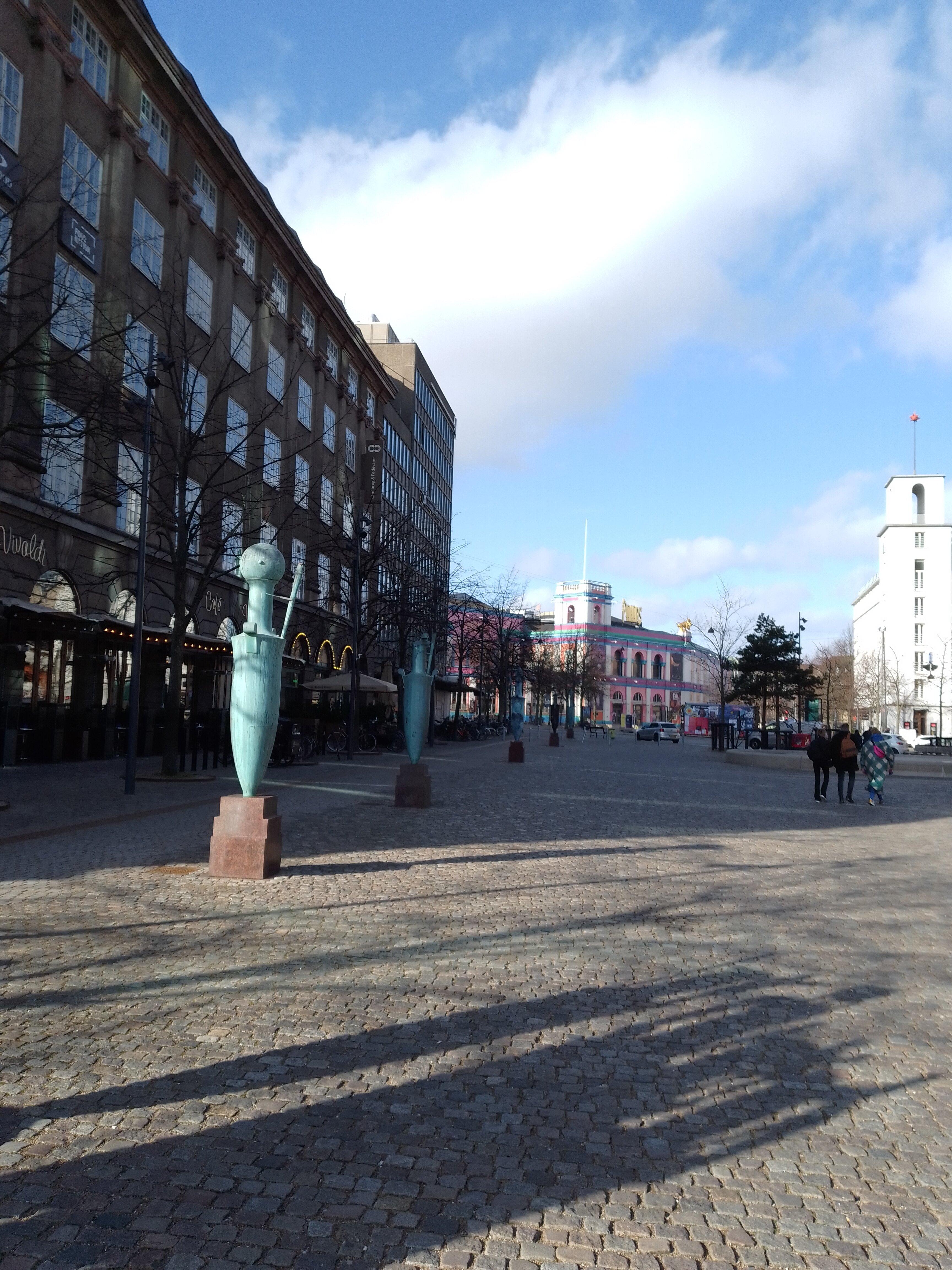 Nine Bronze Amphoras - Zodiac Sculpture