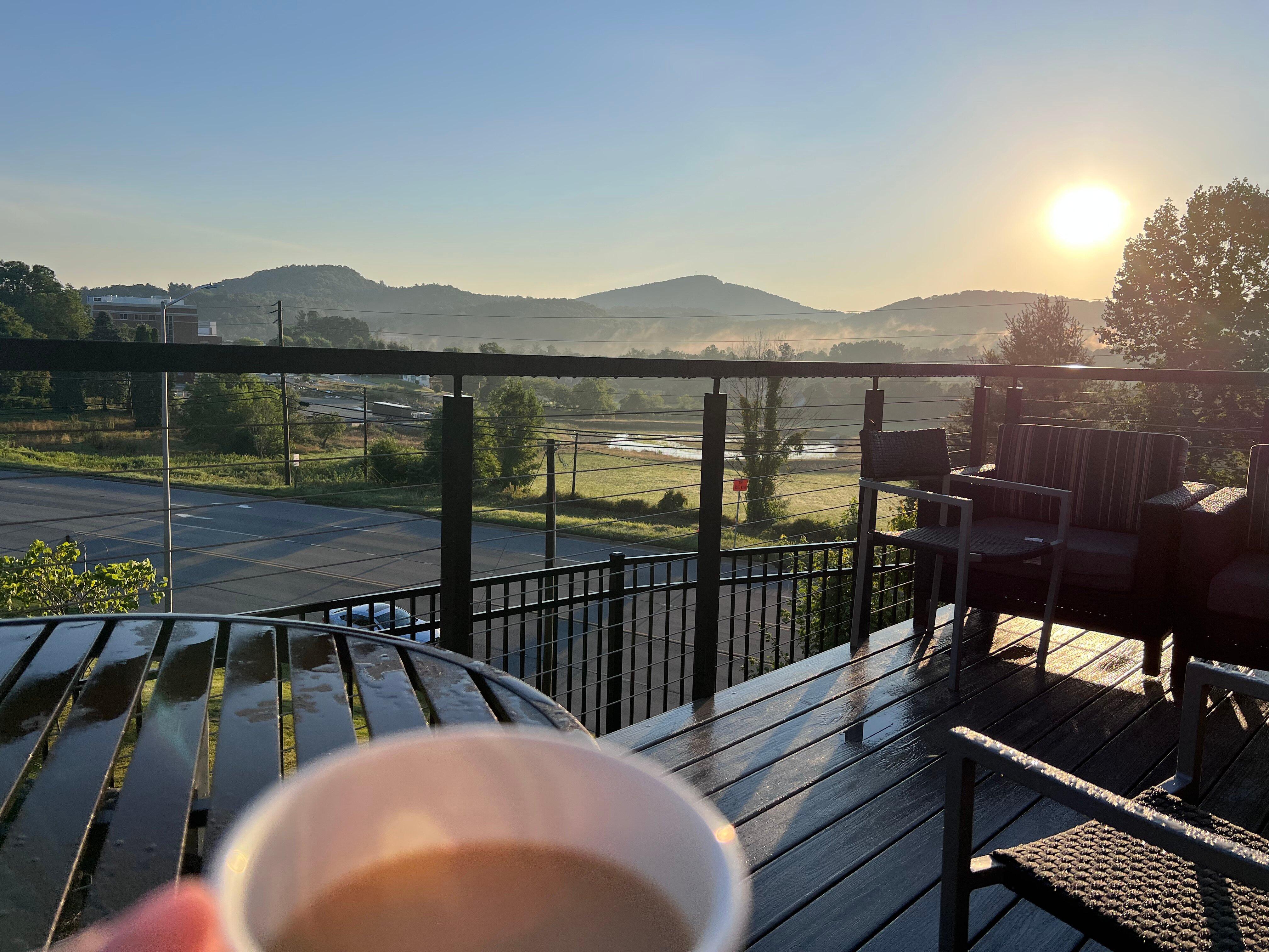 Photo by N2290IZnoras