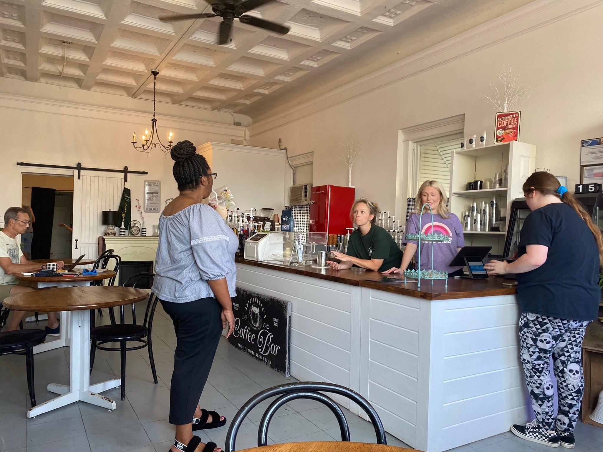 Antoinnette's Coffee House