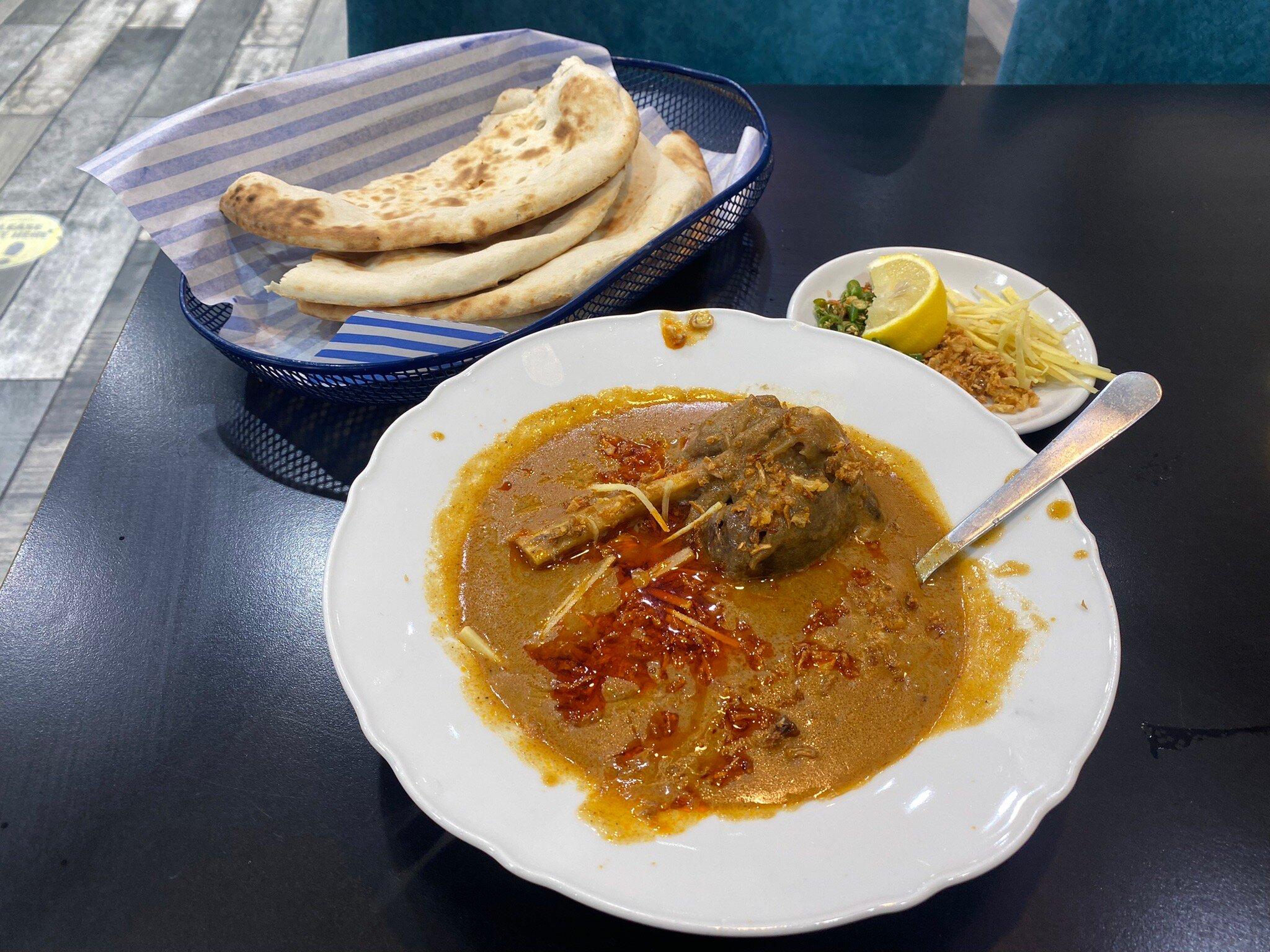 Yaadgaar Restaurant And Sweets