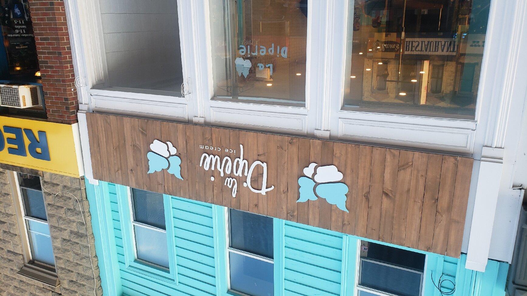 La Diperie Stratford