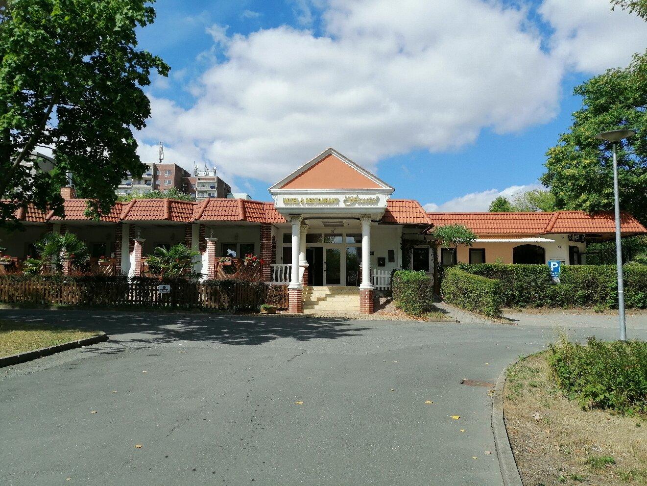 Hotel & Restaurant Feustel