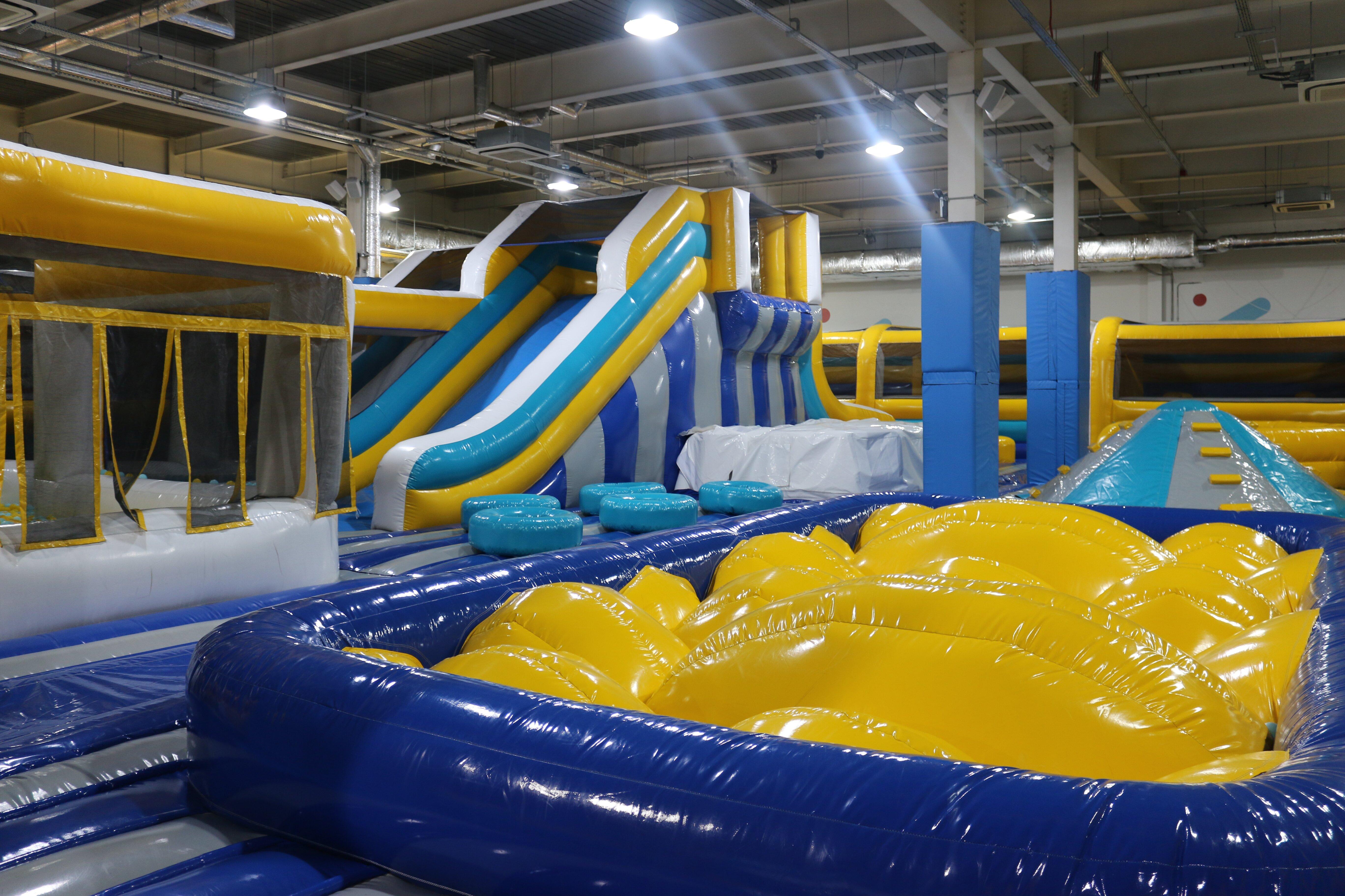 Funzy Inflatable Theme Park