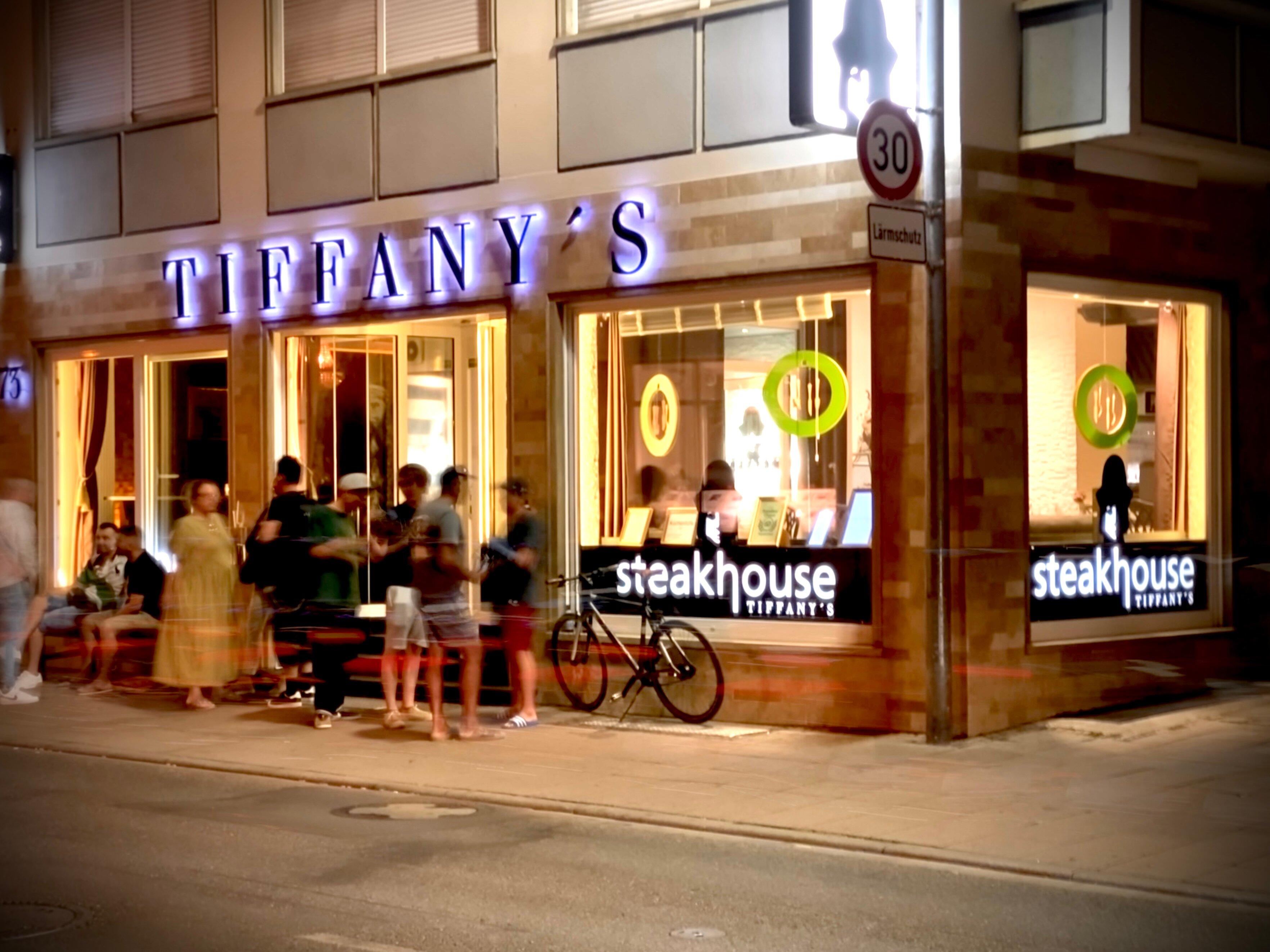 Tiffany's Lounge Bar