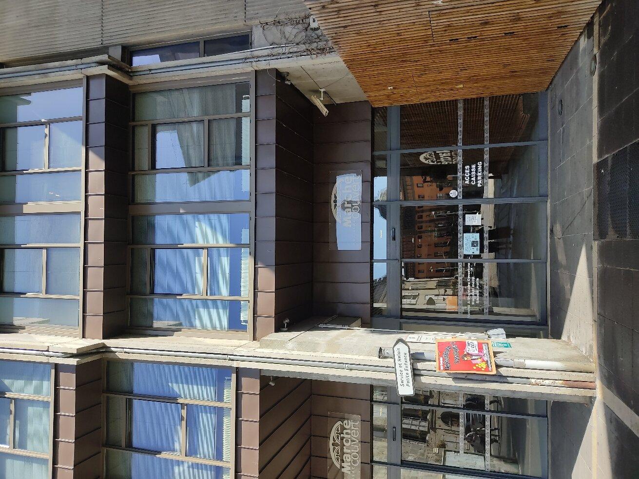 Marché Couvert À Aurillac