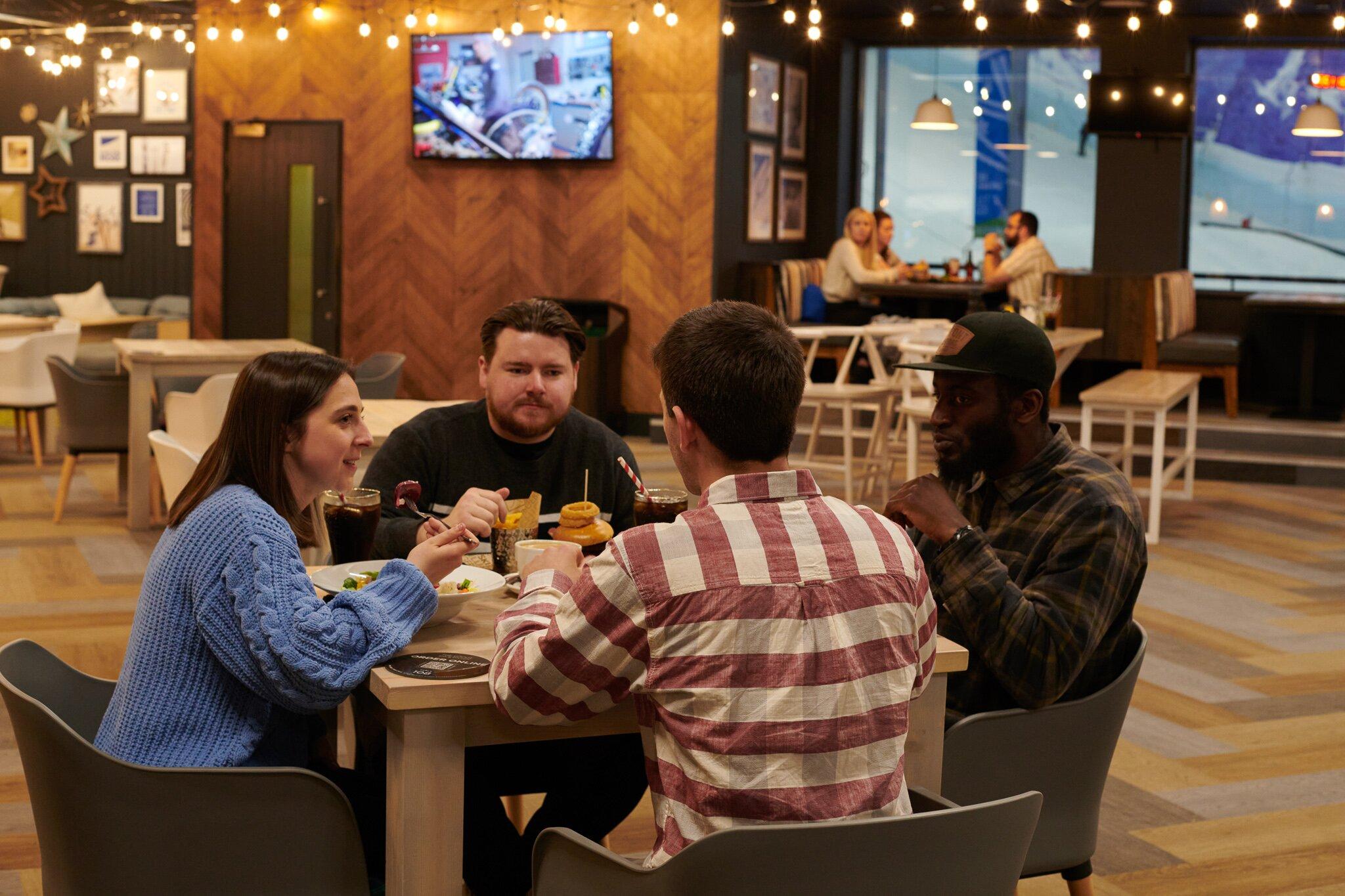 The Lodge - Bar & Kitchen