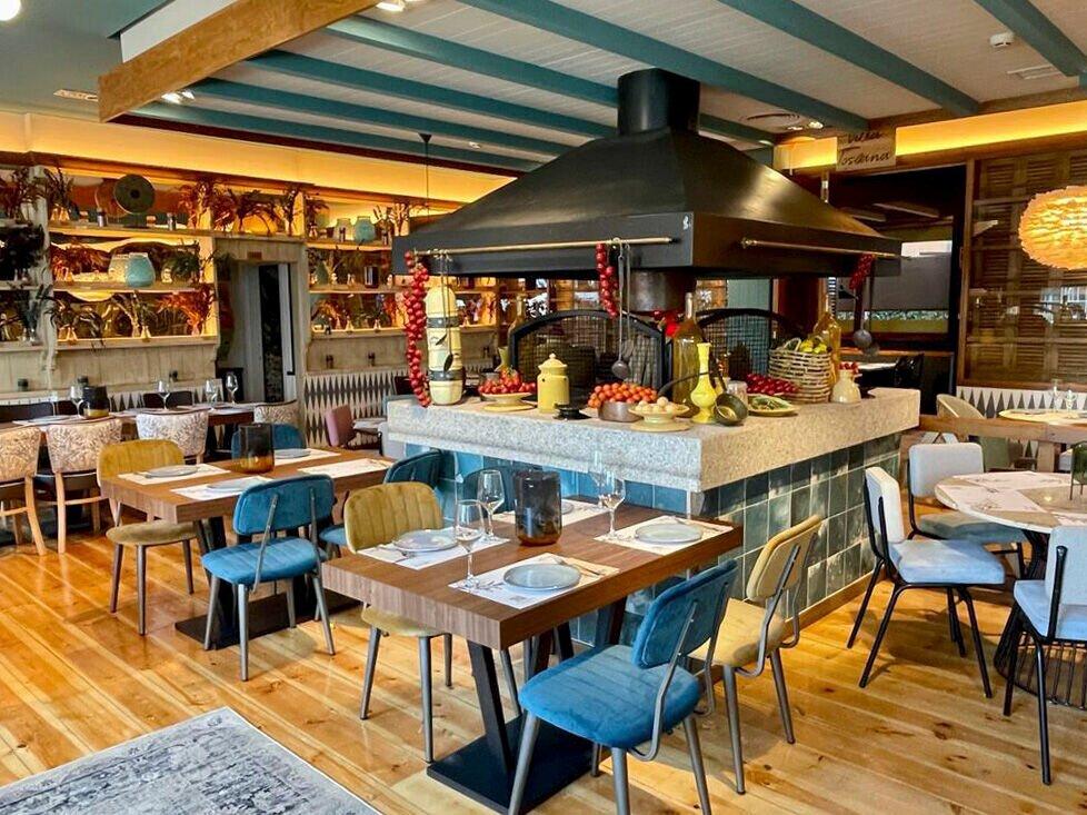 La Mafia Se Sienta A La Mesa