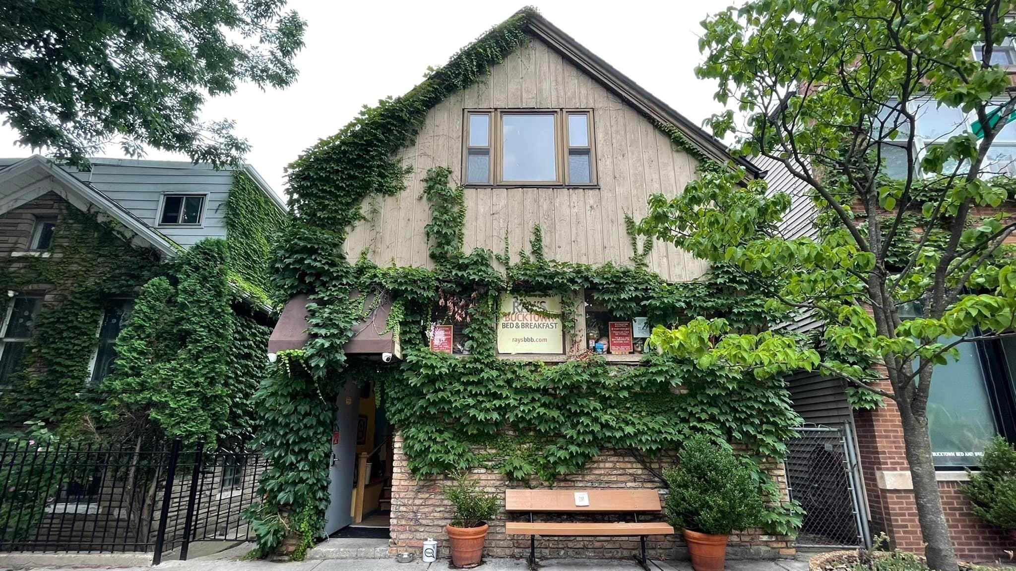 Ray's Bucktown Bed and Breakfast