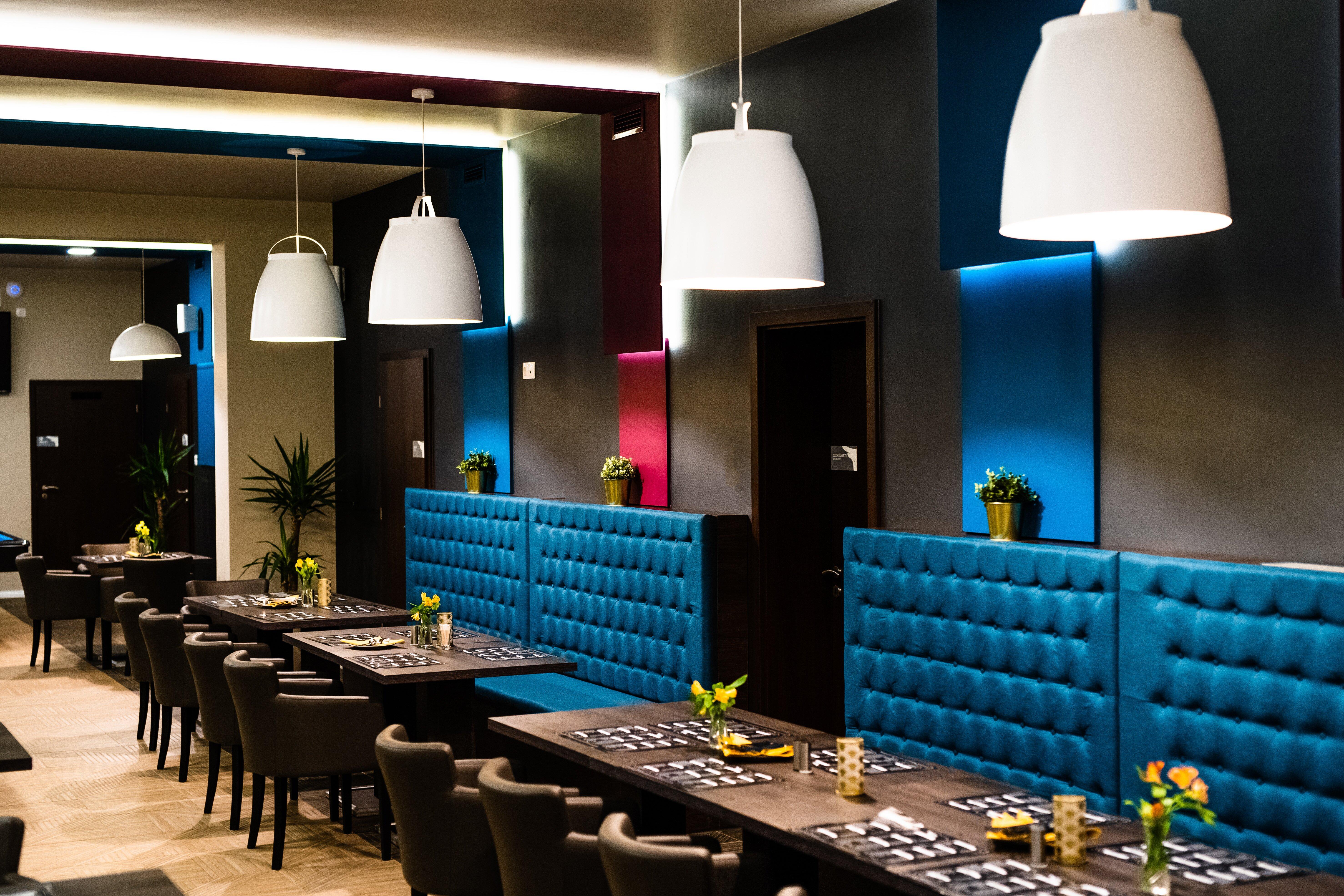 Bivaly Bowling Club & Bar