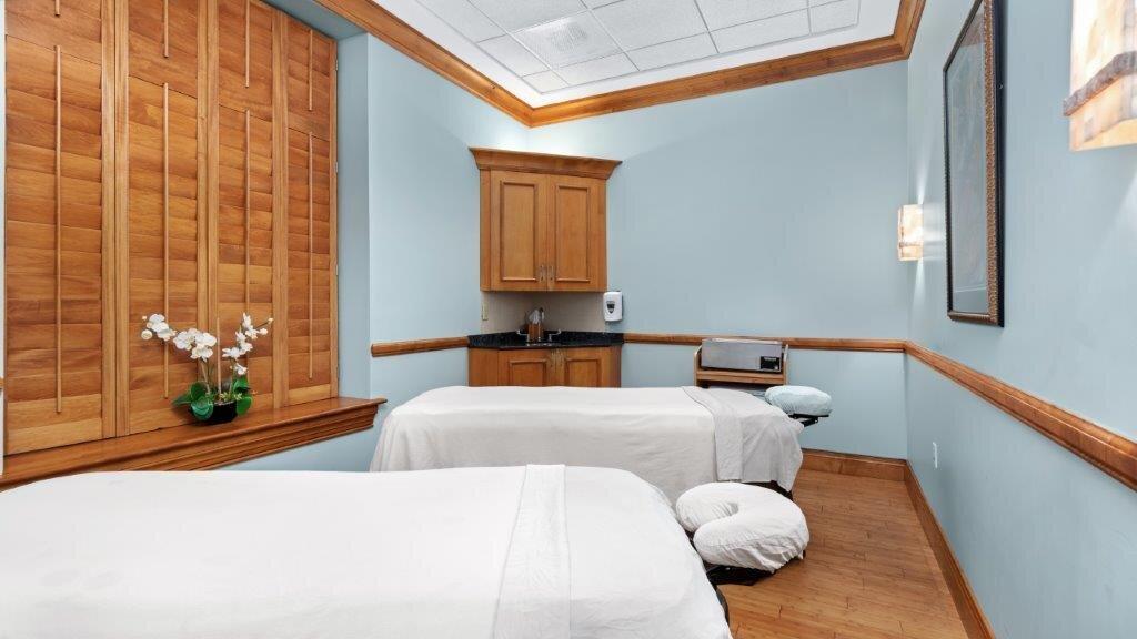 Flowering Almond Spa