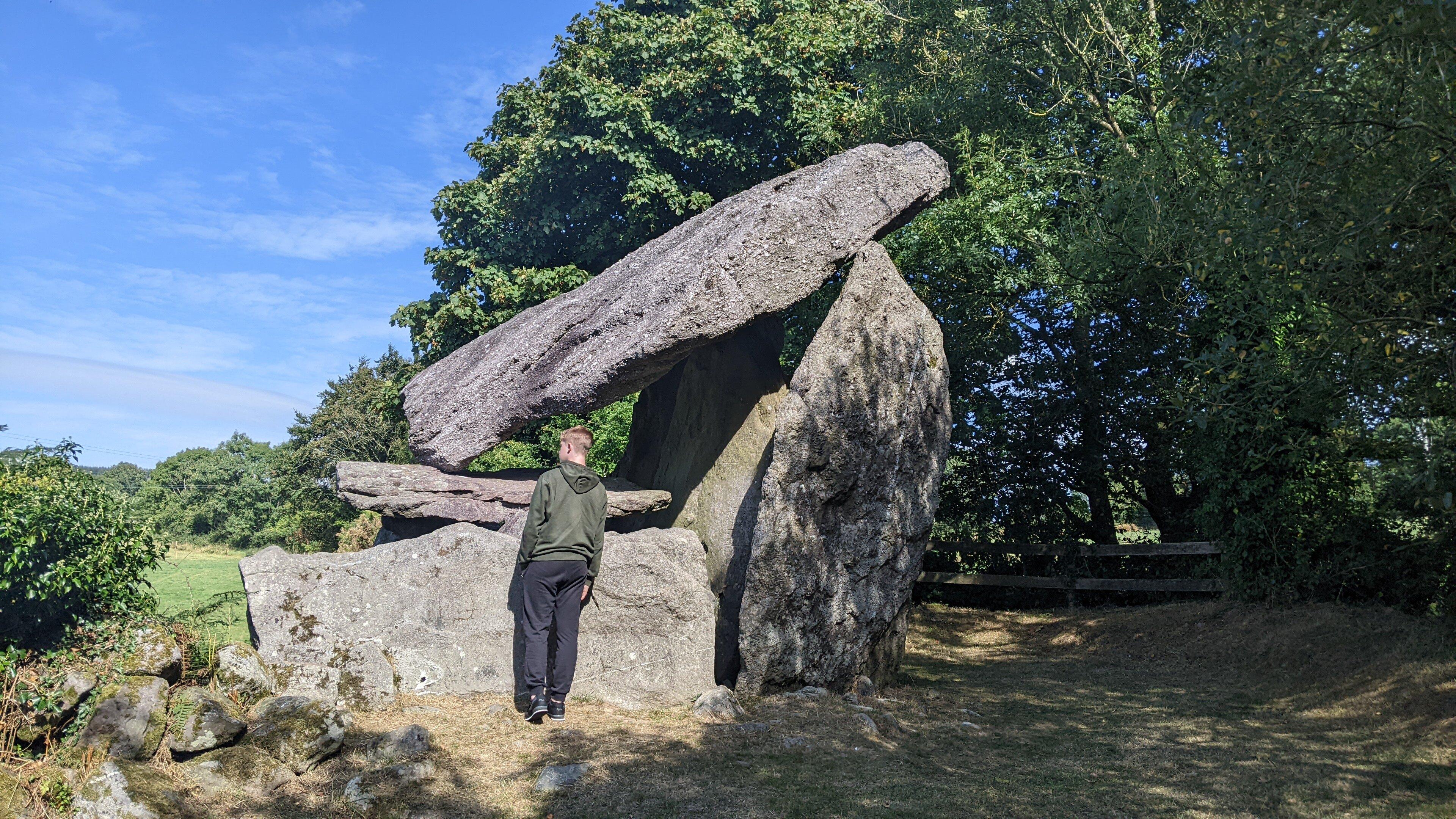 Leac An Scail - Kilmogue Dolmen