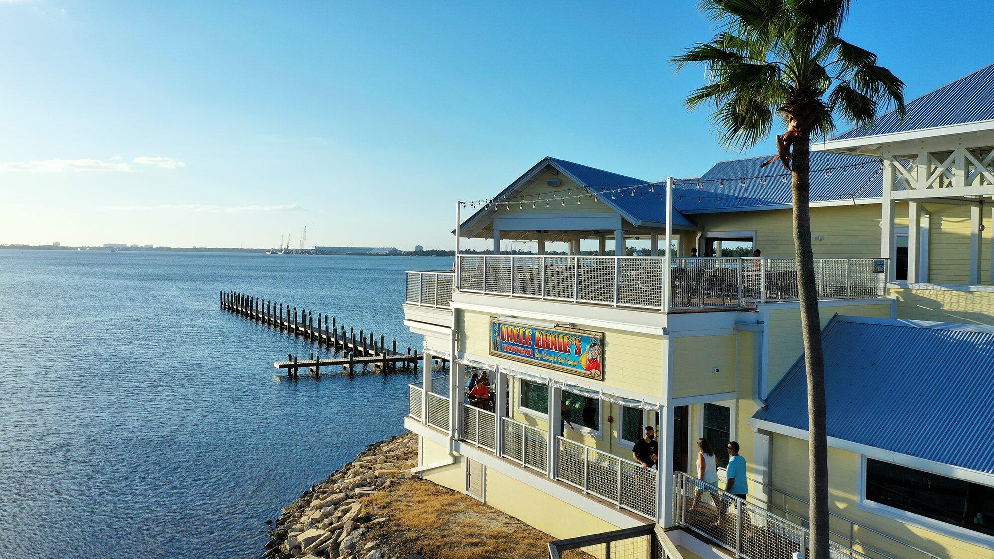 Uncle Ernies Bayfront Grill