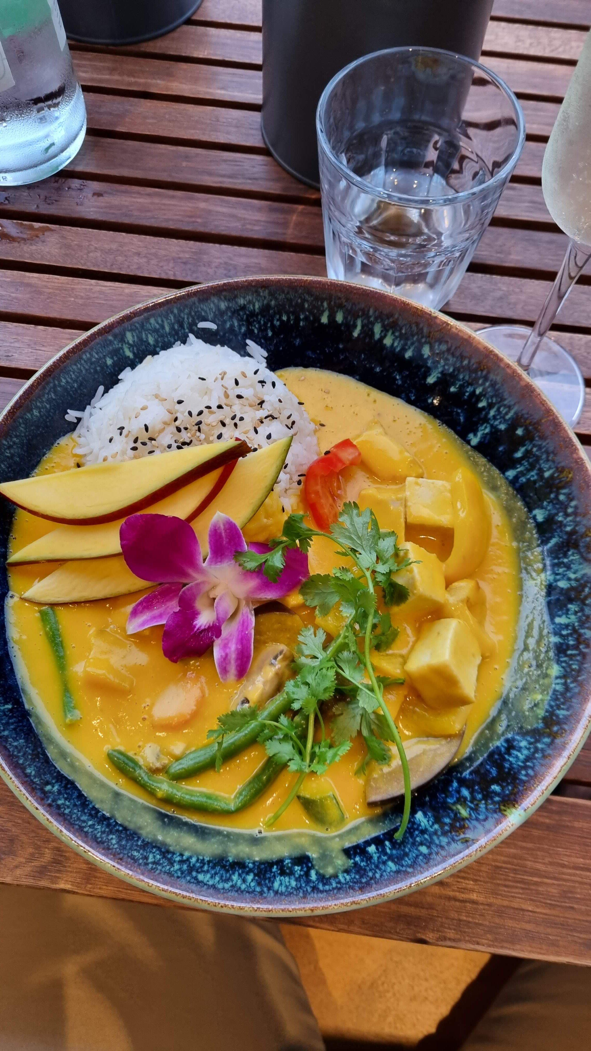 Nón Lá Vietnamese Corner KLARA