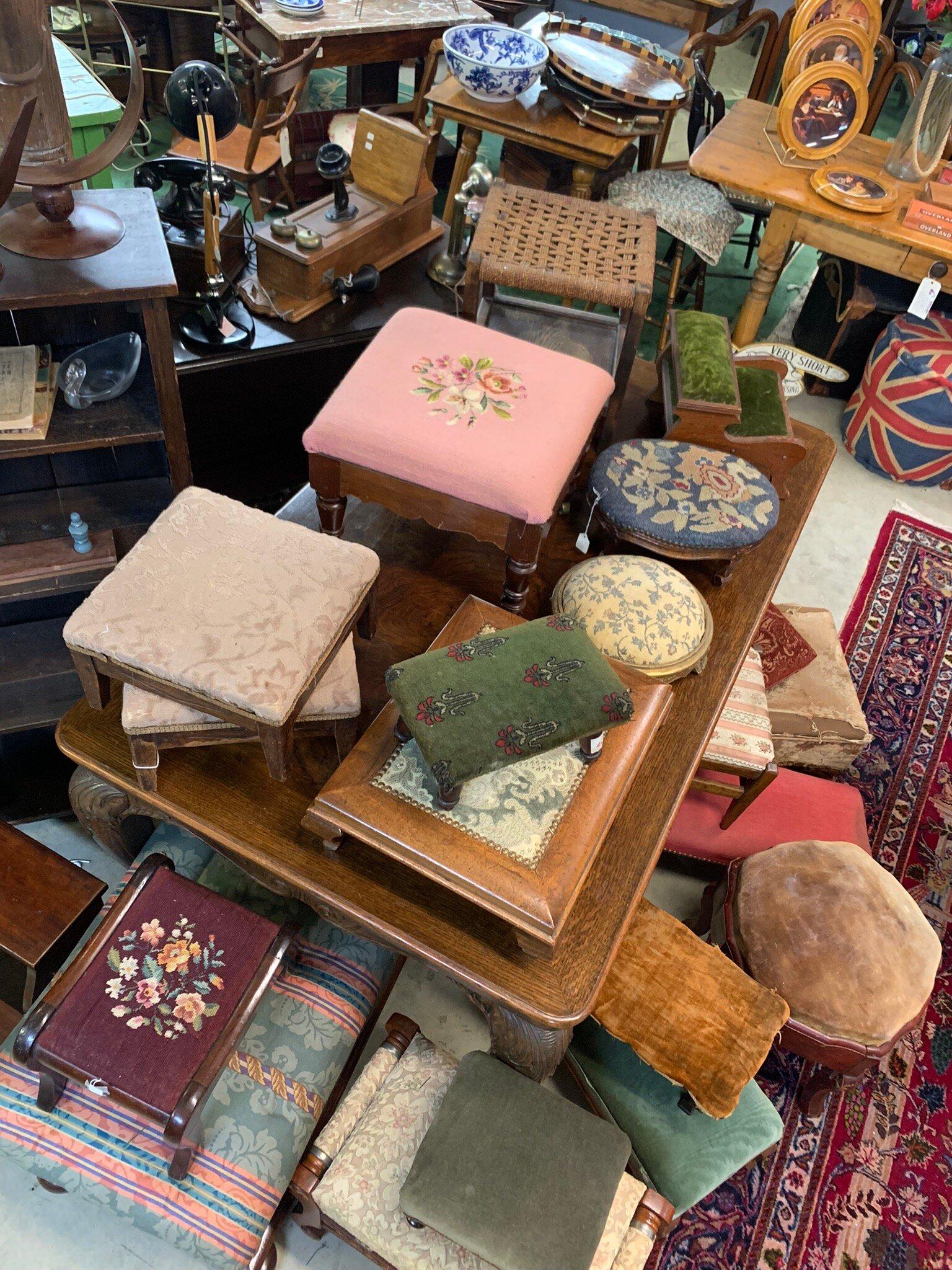 Wishing Well Antiques & Gifts