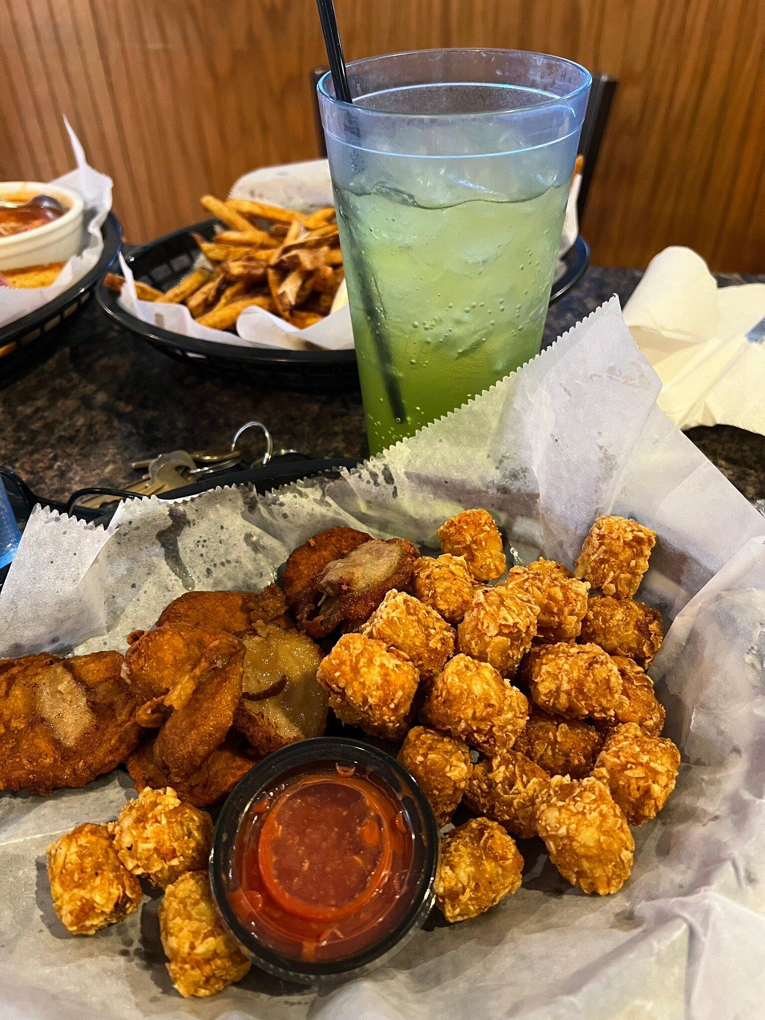 Clubhouse Bar And Grill