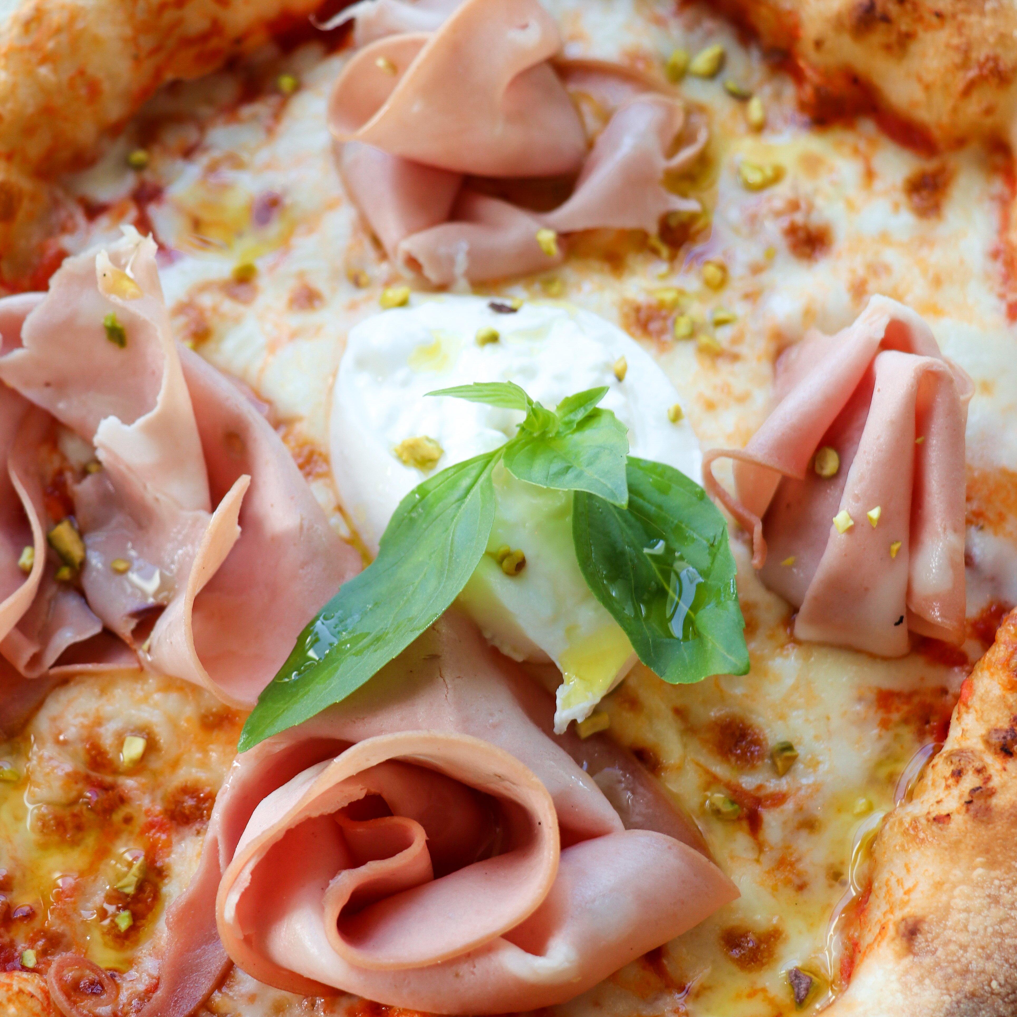 Marta Bar Restaurant