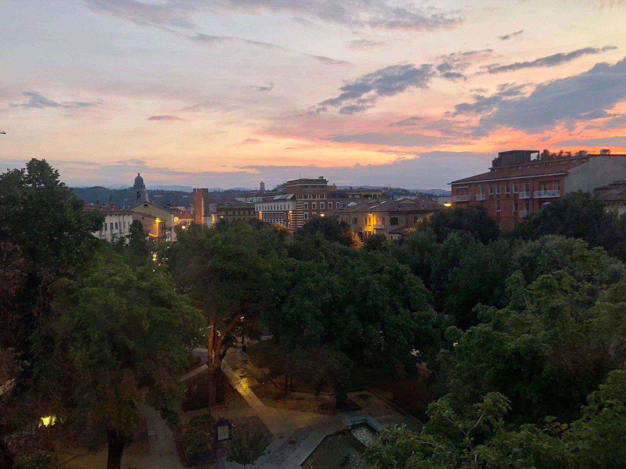 Olympus Verona Relais