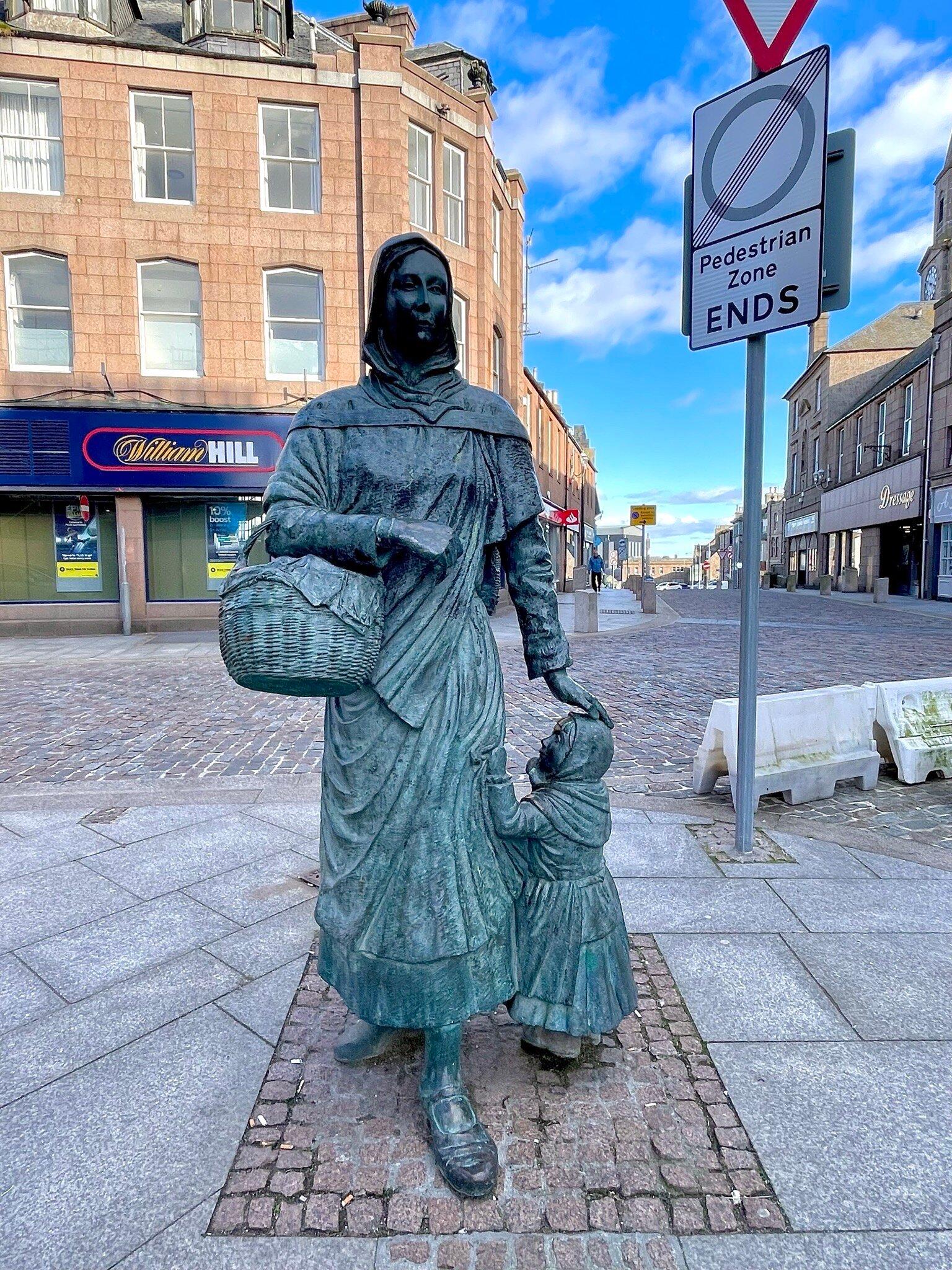 Fisher Jessie Statue