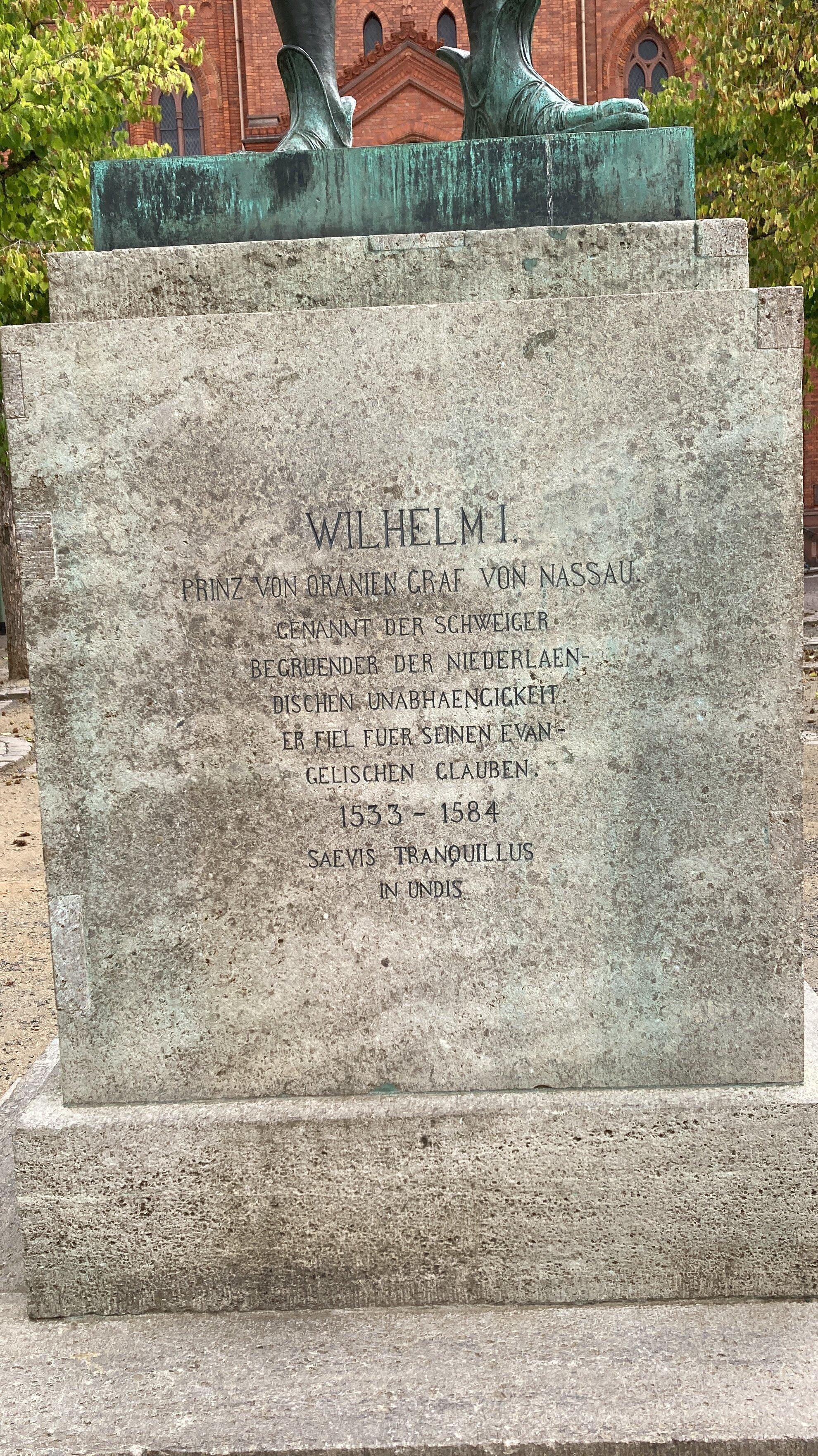 Prinz Von Oranien Wilhelm I Statue