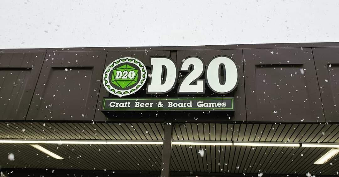 D20: a Bar With Characters