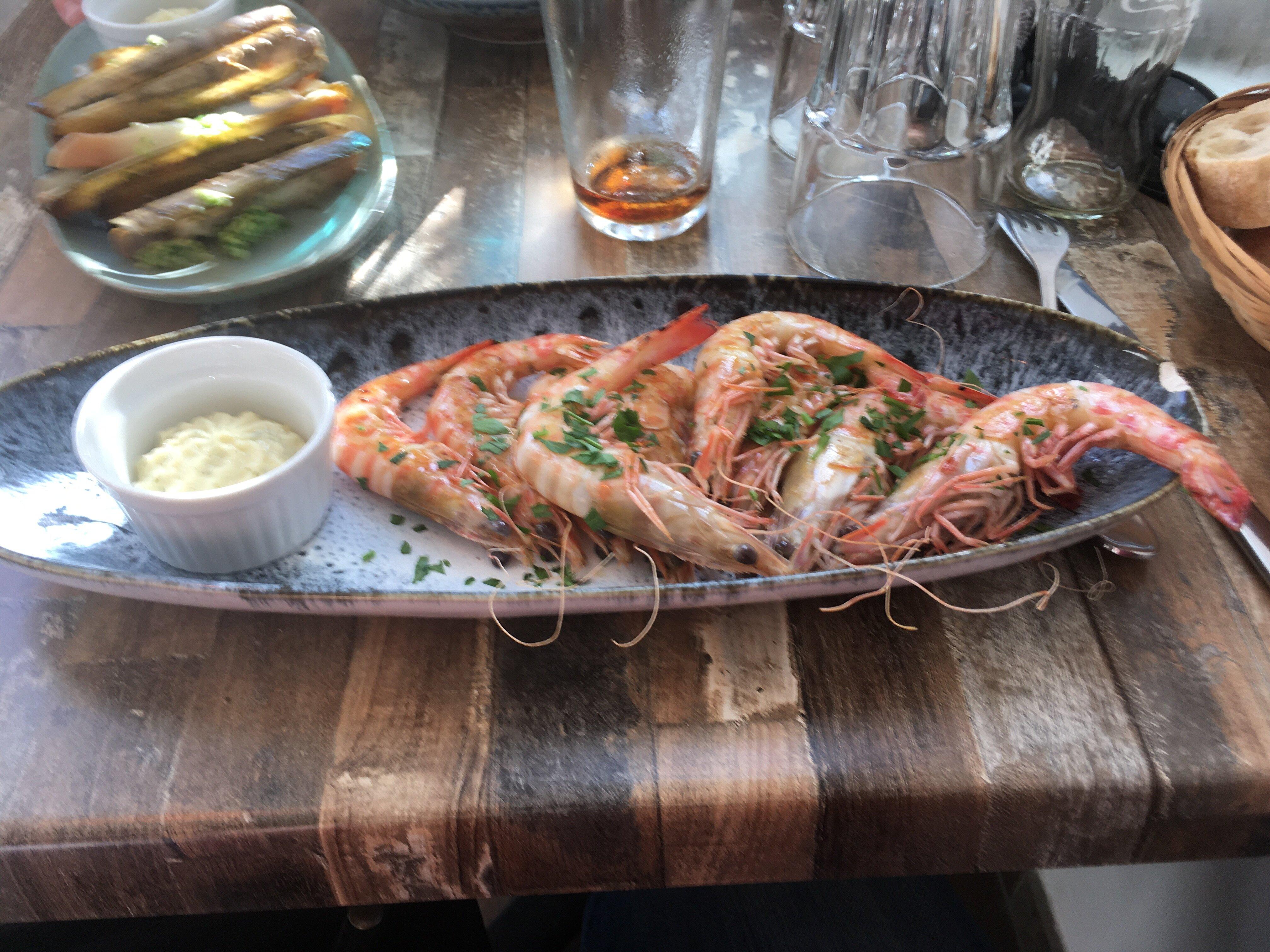 Les Poissons d'abord