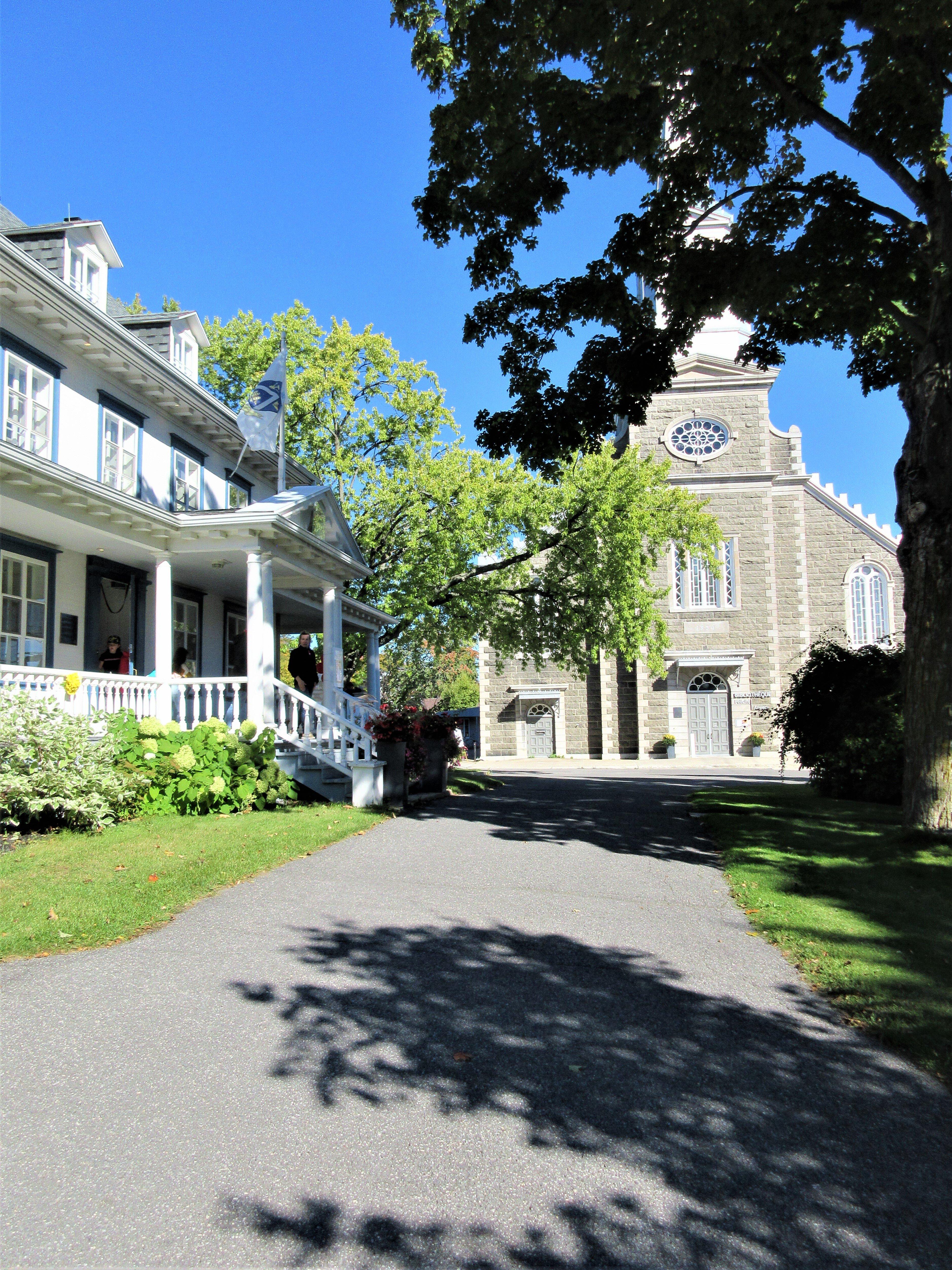 Photo by Helena-Francisco