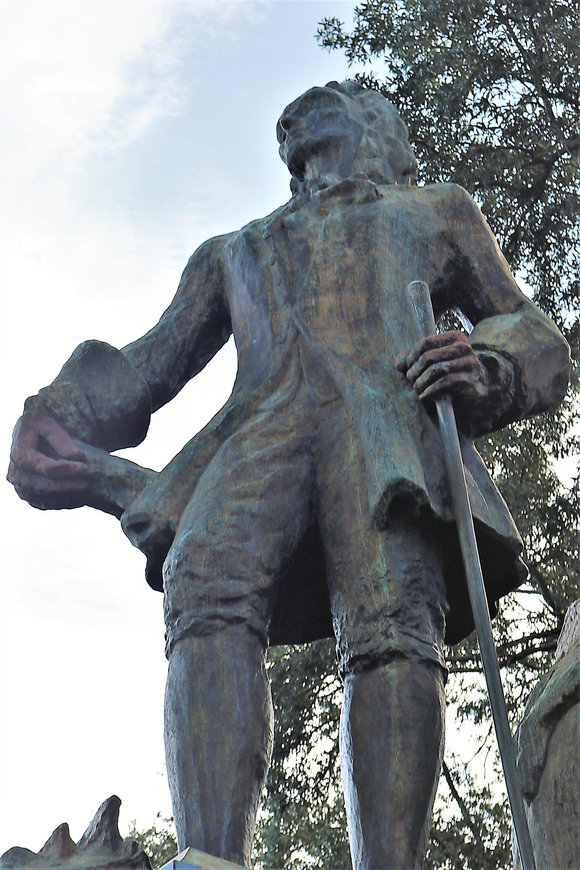Statue of Jean-Baptiste Le Moyne